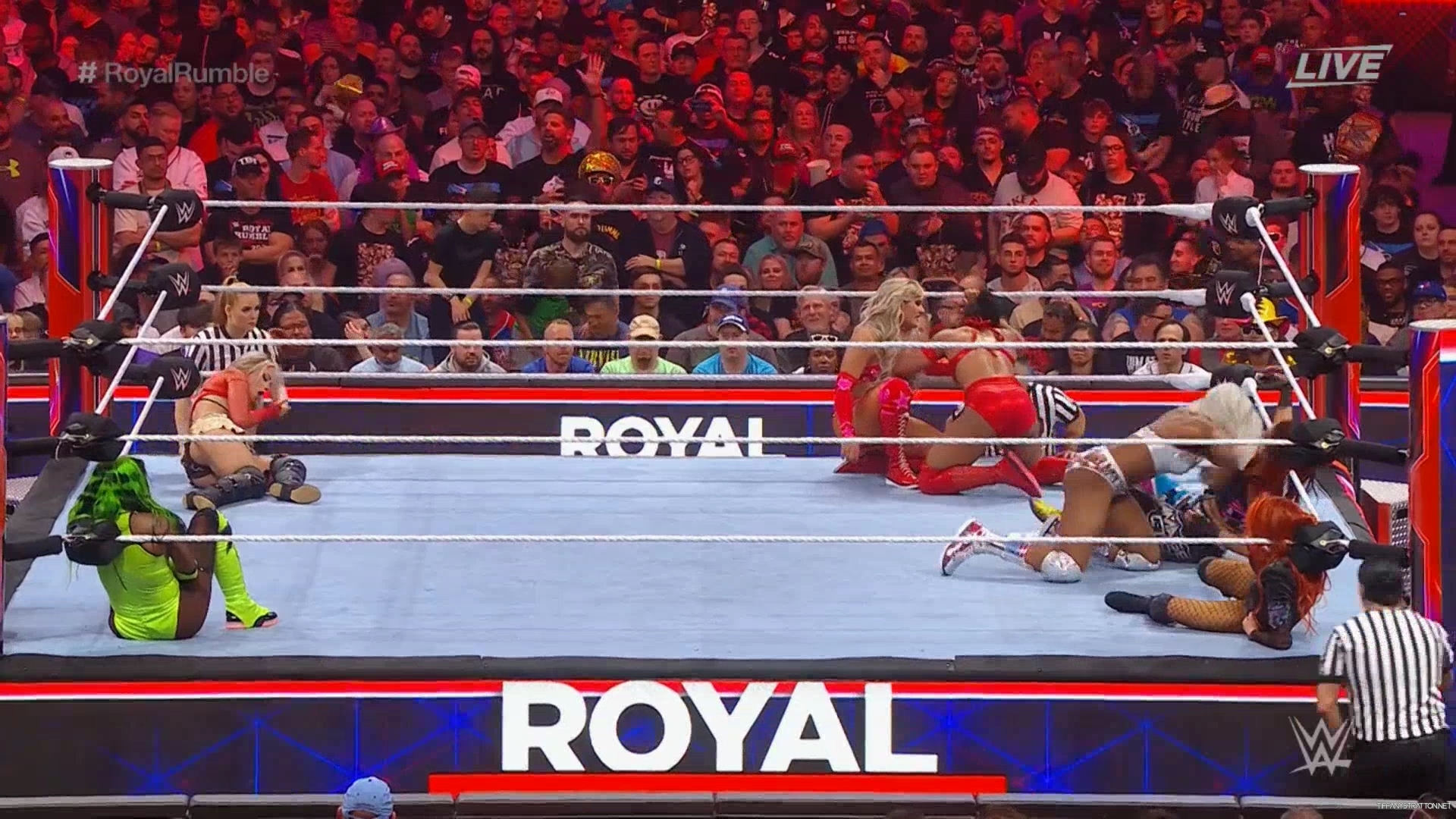 WWE_Royal_Rumble_2024_1080p_WEB_x264-XWT_mp40360.jpg