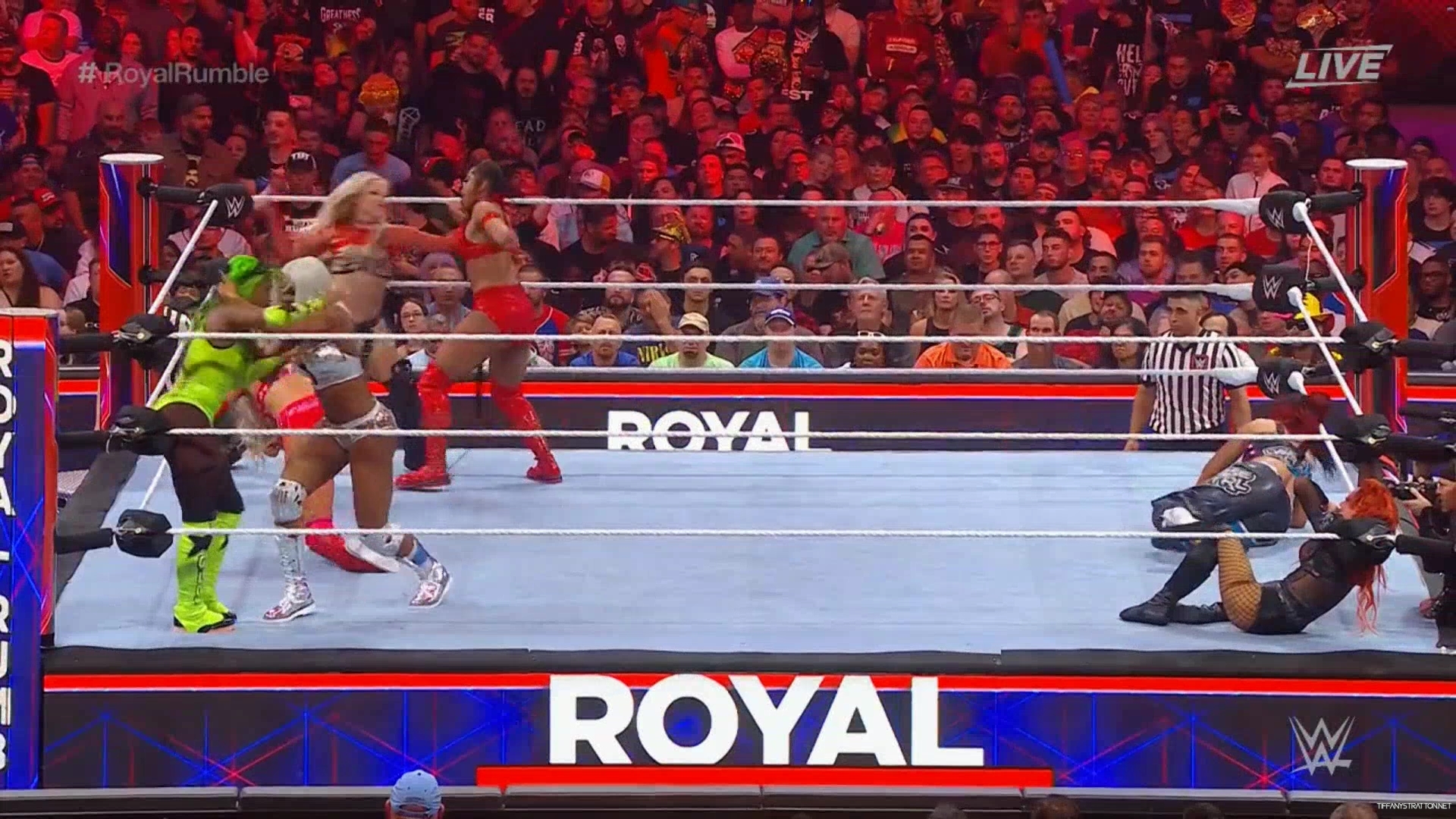 WWE_Royal_Rumble_2024_1080p_WEB_x264-XWT_mp40382.jpg