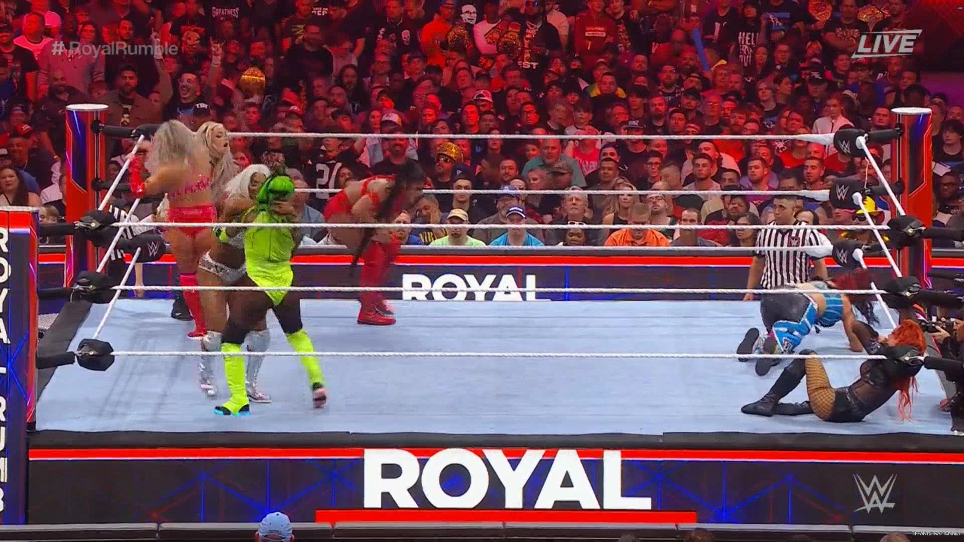 WWE_Royal_Rumble_2024_1080p_WEB_x264-XWT_mp40383.jpg