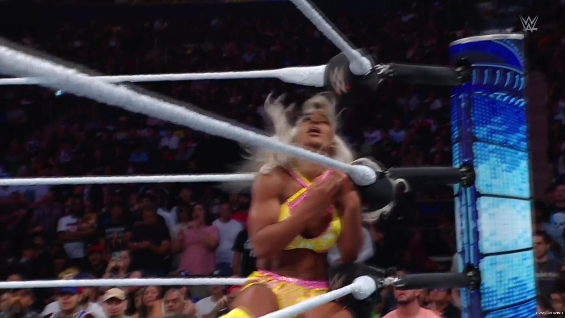 WWE_Friday_SmackDown_2024_06_28_1080p_HDTV_h264-Star_mp40477.jpg