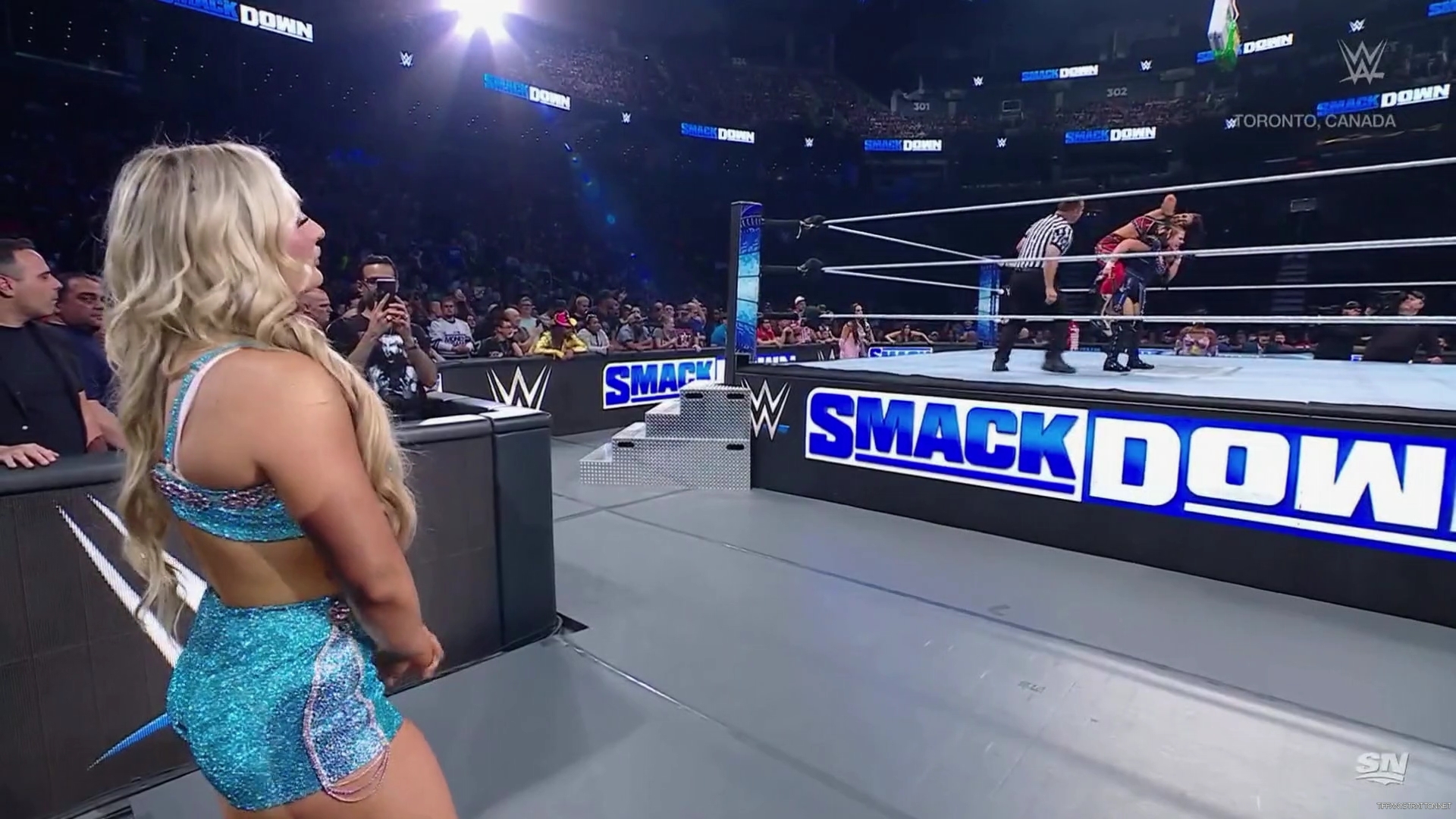 WWE_Friday_SmackDown_2024_07_05_1080p_Sportnet360_h264-Star_mp40043.jpg