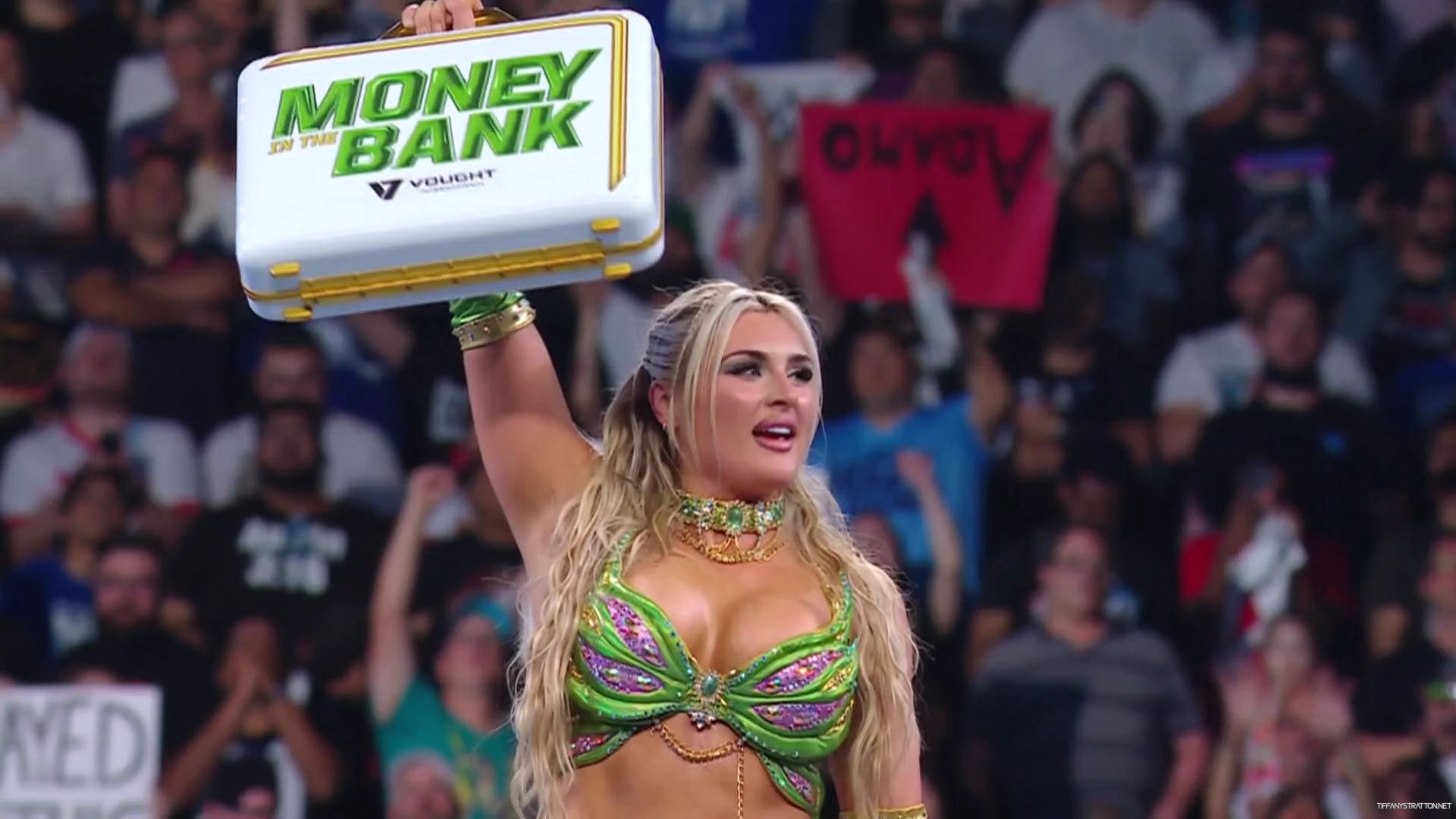 WWE_Money_In_The_Bank_2024_1080p_HDTV_h264-Star_mp41252.jpg