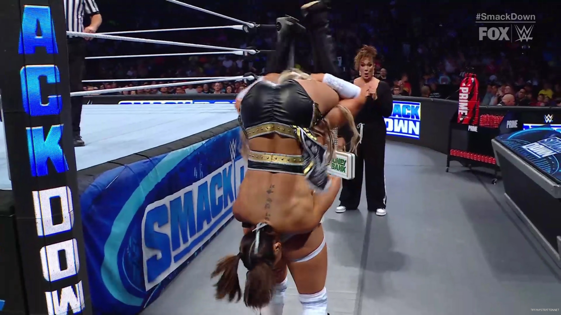 WWE_SmackDown_2024_07_19_1080p_WEB_h264-HEEL_mp40360.jpg