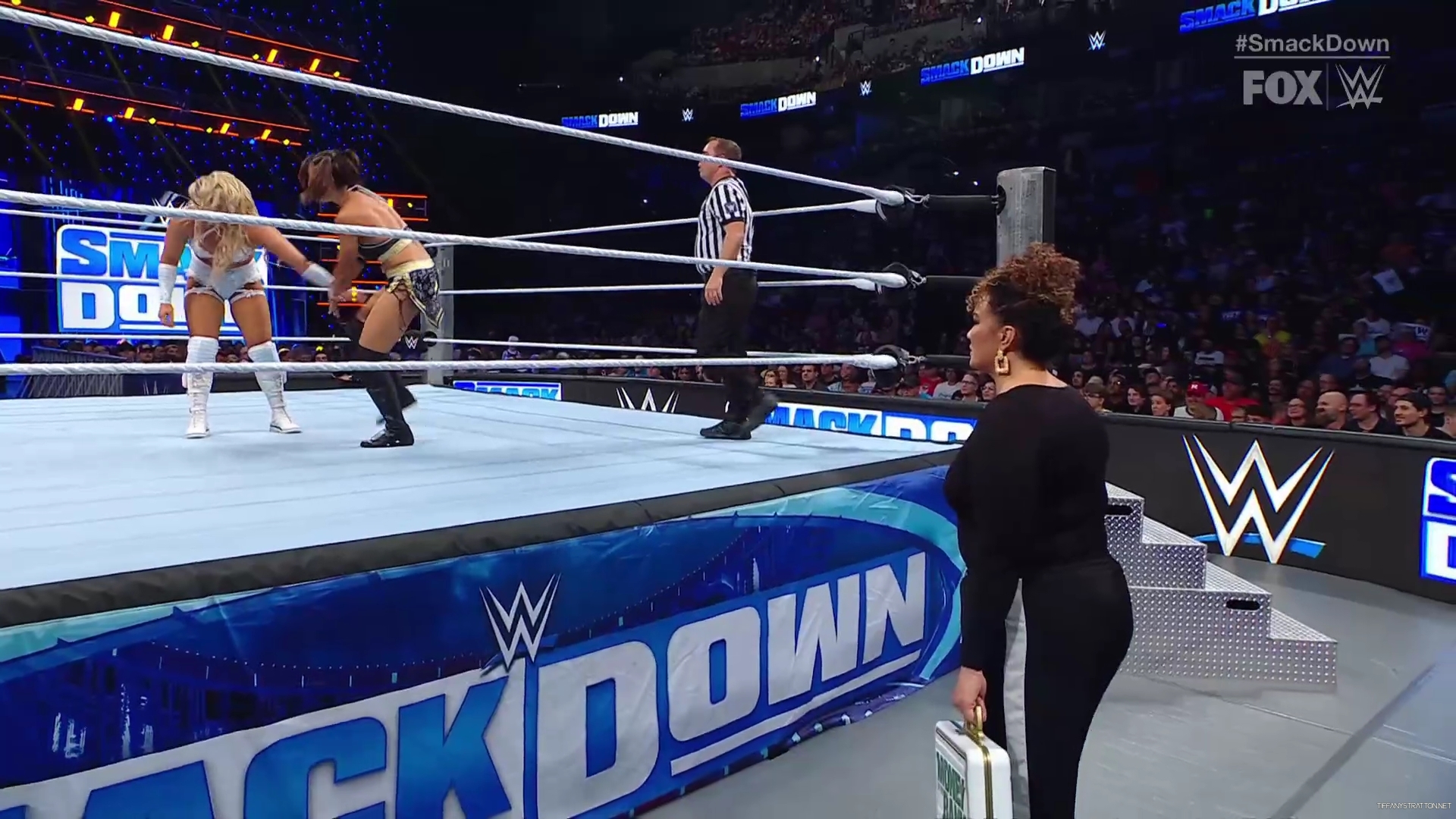 WWE_SmackDown_2024_07_19_1080p_WEB_h264-HEEL_mp40498.jpg