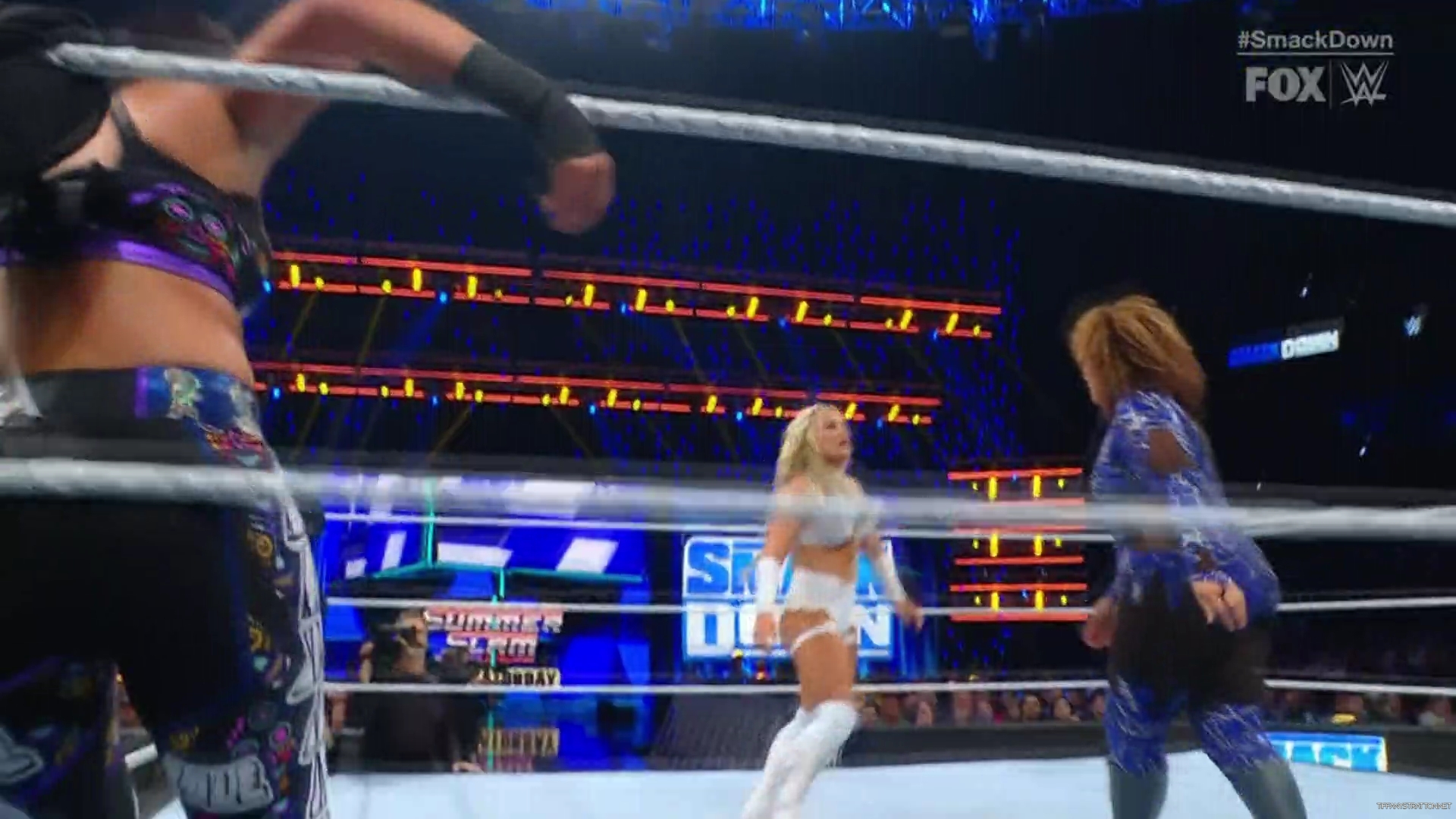 WWE_Friday_SmackDown_2024_07_26_1080p_HDTV_h264-Star_mp40411.jpg