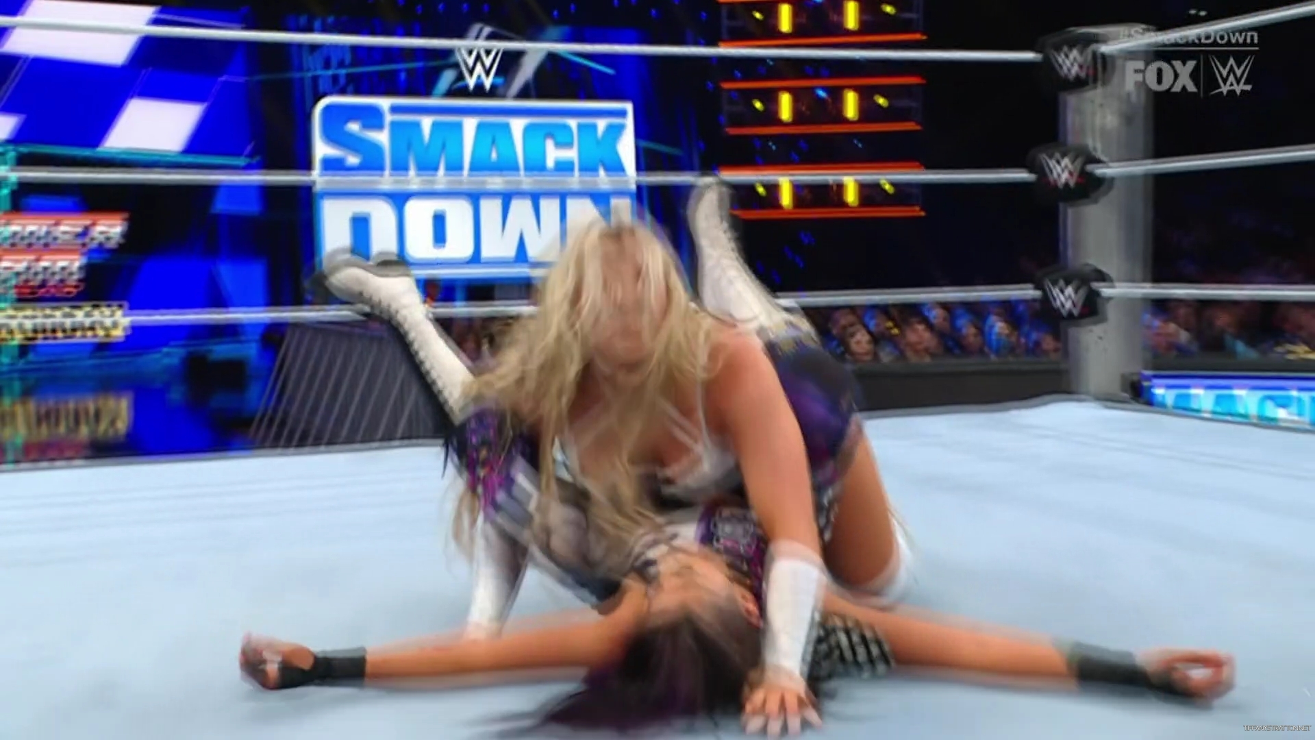 WWE_Friday_SmackDown_2024_07_26_1080p_HDTV_h264-Star_mp40522.jpg