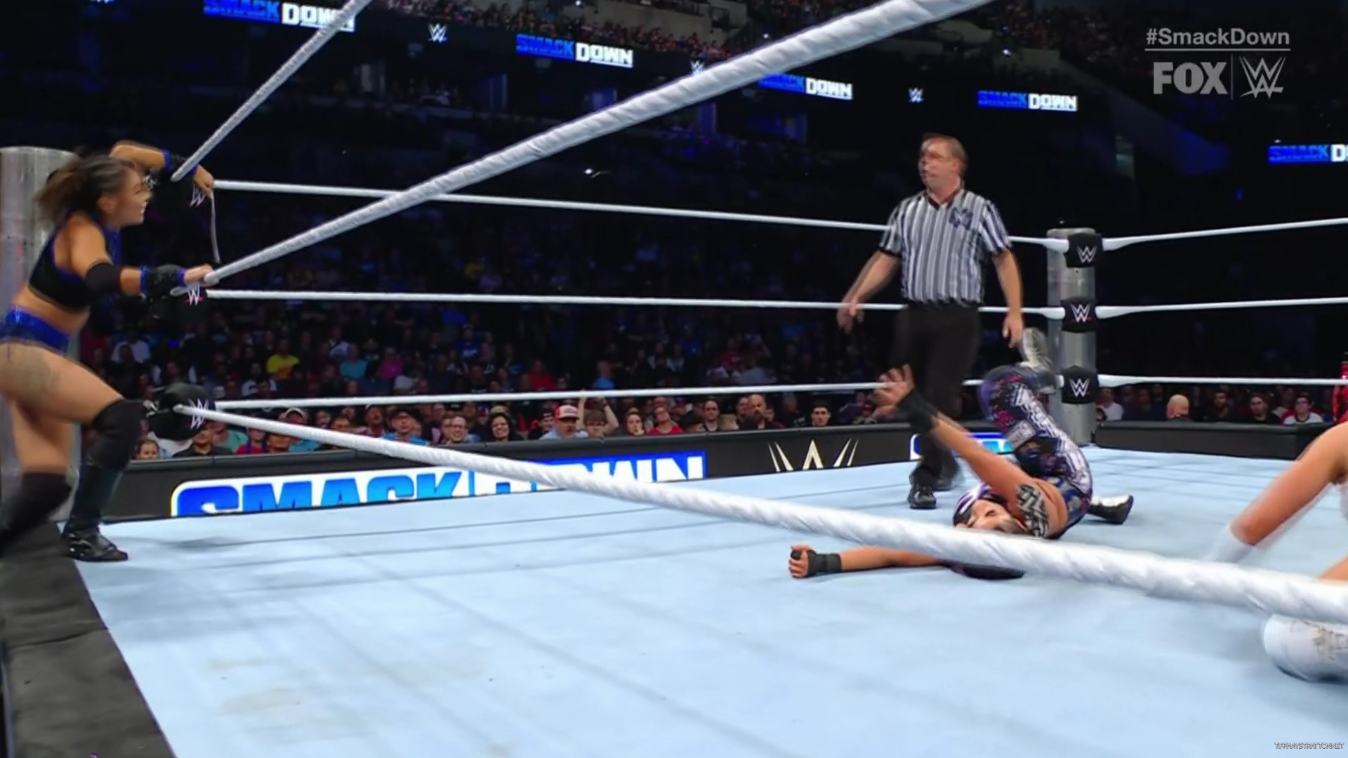 WWE_Friday_SmackDown_2024_07_26_1080p_HDTV_h264-Star_mp40620.jpg