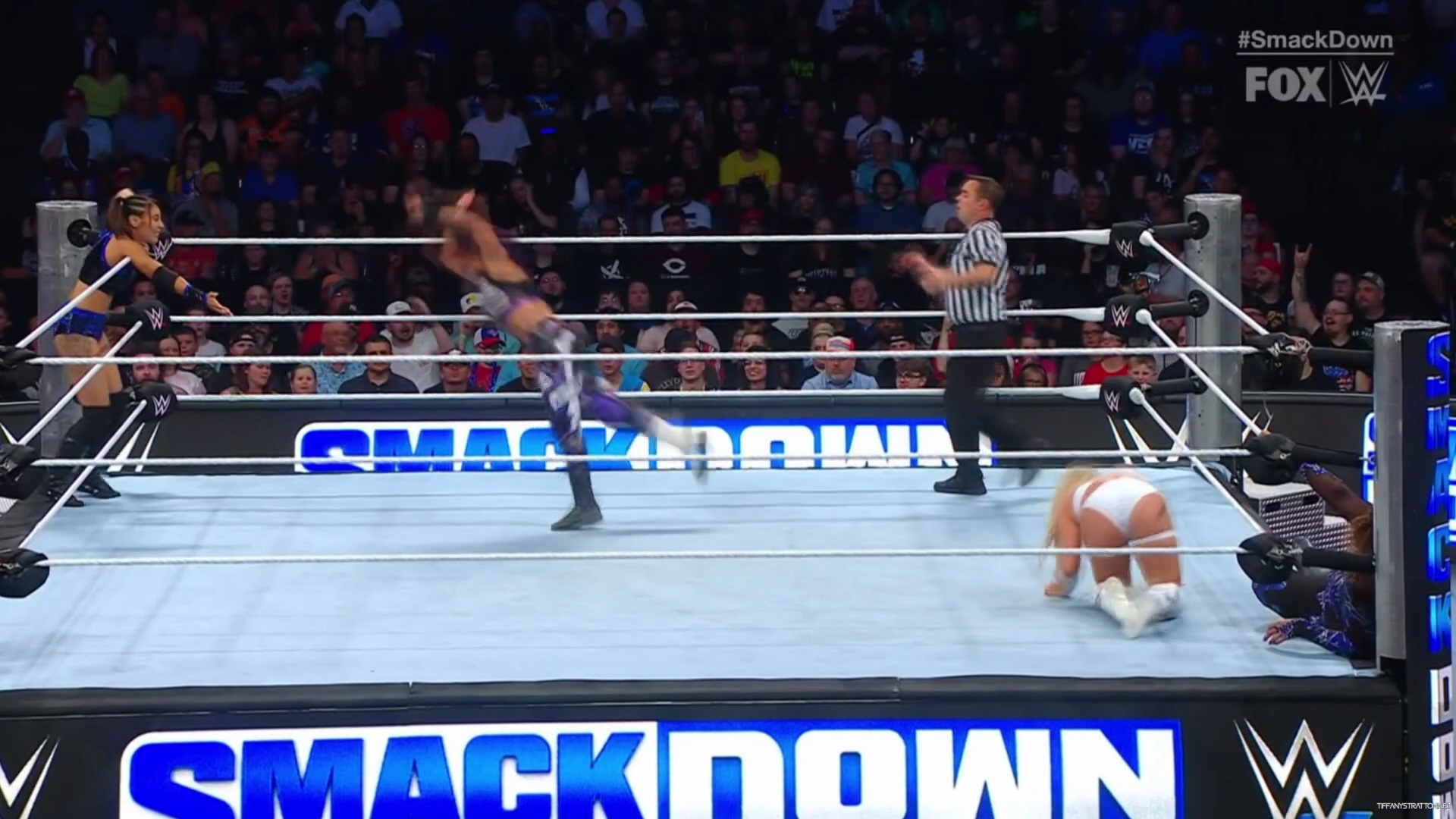 WWE_Friday_SmackDown_2024_07_26_1080p_HDTV_h264-Star_mp40648.jpg