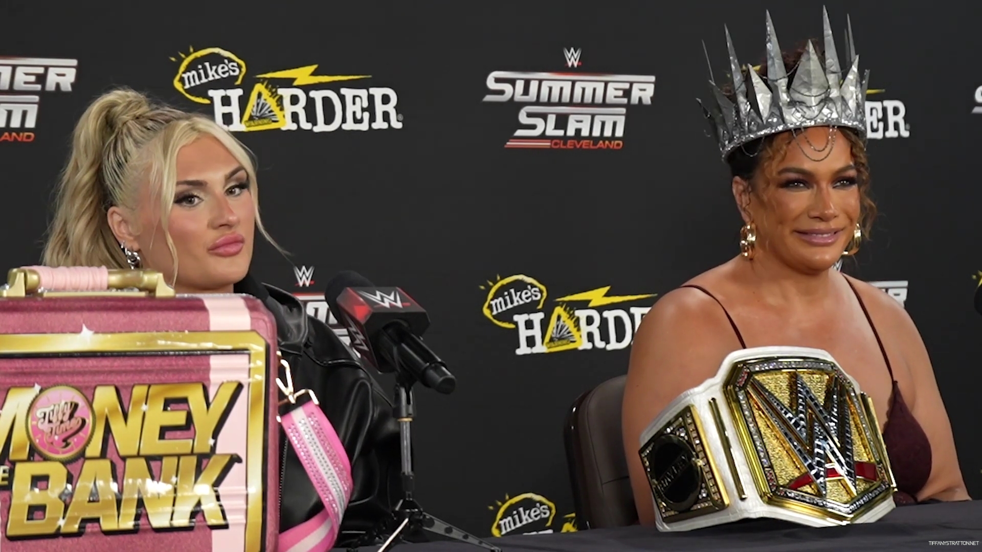 NIA_JAX___TIFFANY_STRATTON_WWE_SUMMERSLAM_2024_PRESS_CONFERENCE21_mp40156.jpg