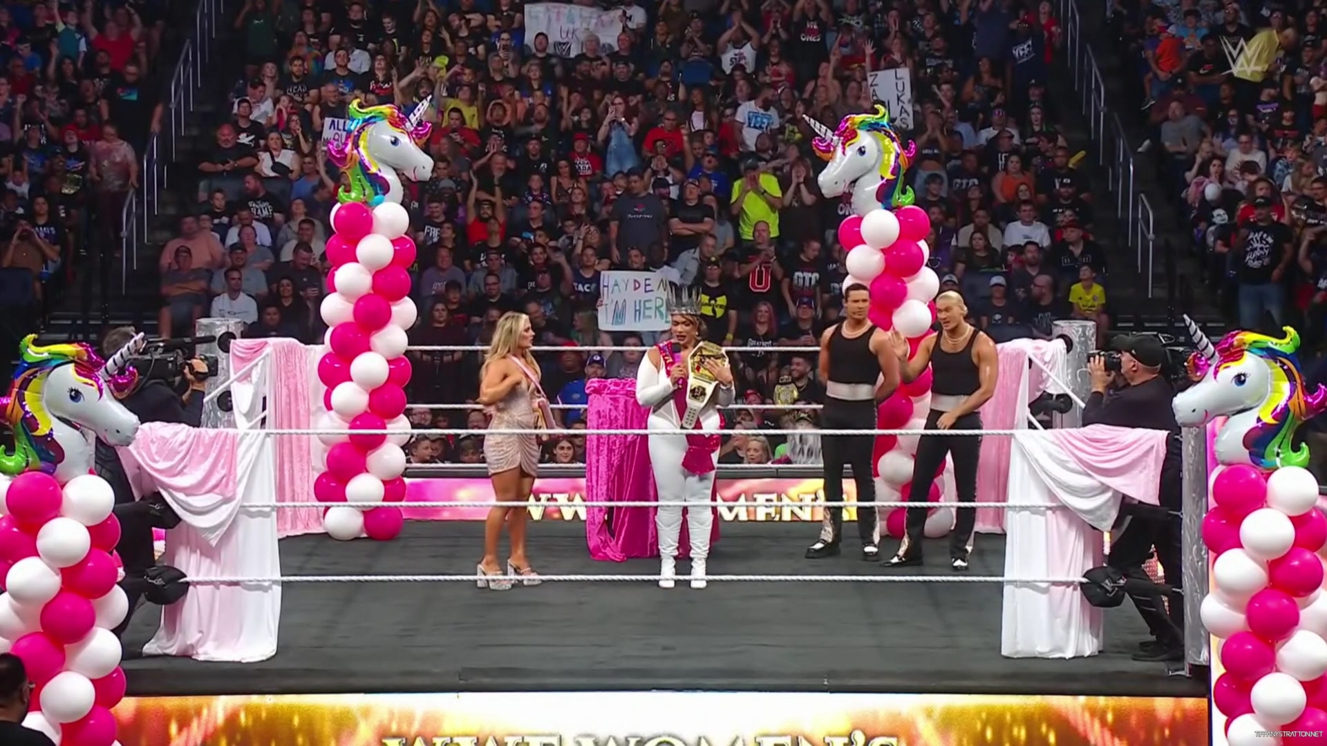 WWE_Friday_Night_SmackDown_2024_08_16_1080p_HDTV_h264-Star_mp40318.jpg