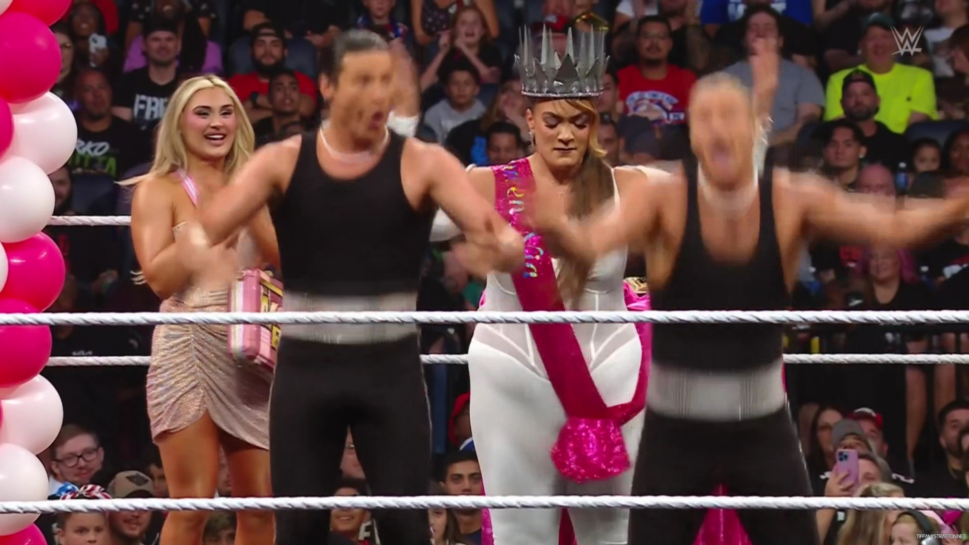 WWE_Friday_Night_SmackDown_2024_08_16_1080p_HDTV_h264-Star_mp40520.jpg