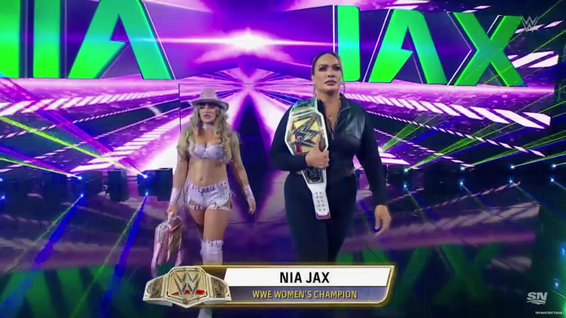 WWE_Friday_Night_SmackDown_2024_10_04_1080p_Sportnet360_h264-Star_mp41036.jpg