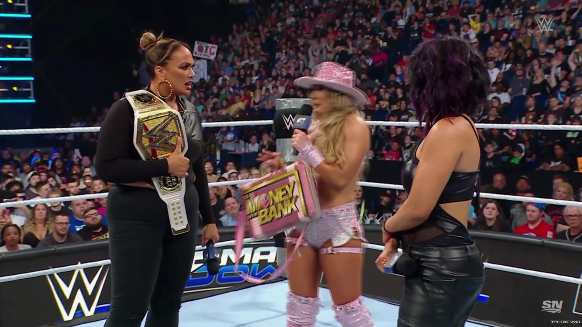 WWE_Friday_Night_SmackDown_2024_10_04_1080p_Sportnet360_h264-Star_mp41259.jpg