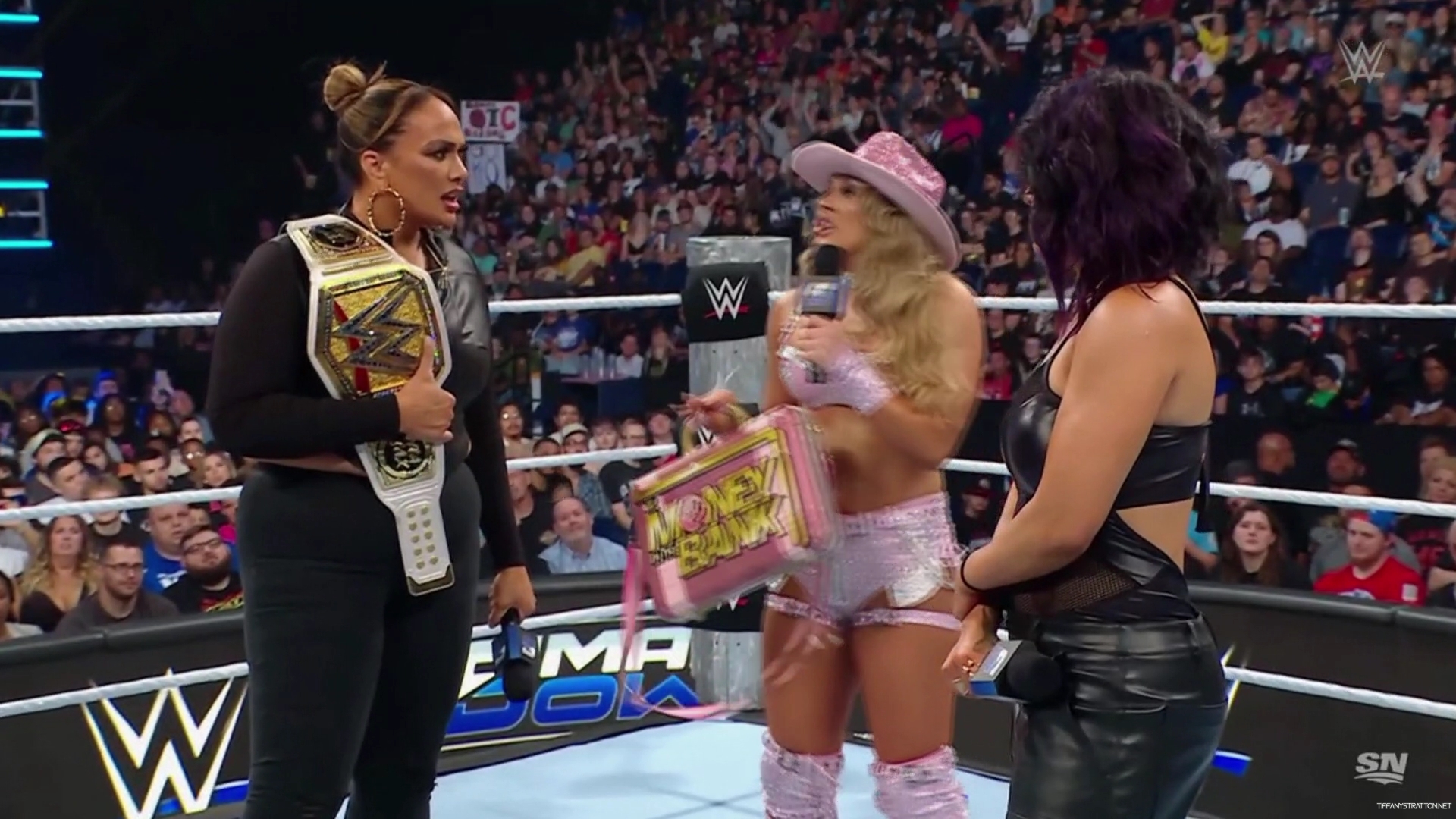 WWE_Friday_Night_SmackDown_2024_10_04_1080p_Sportnet360_h264-Star_mp41260.jpg