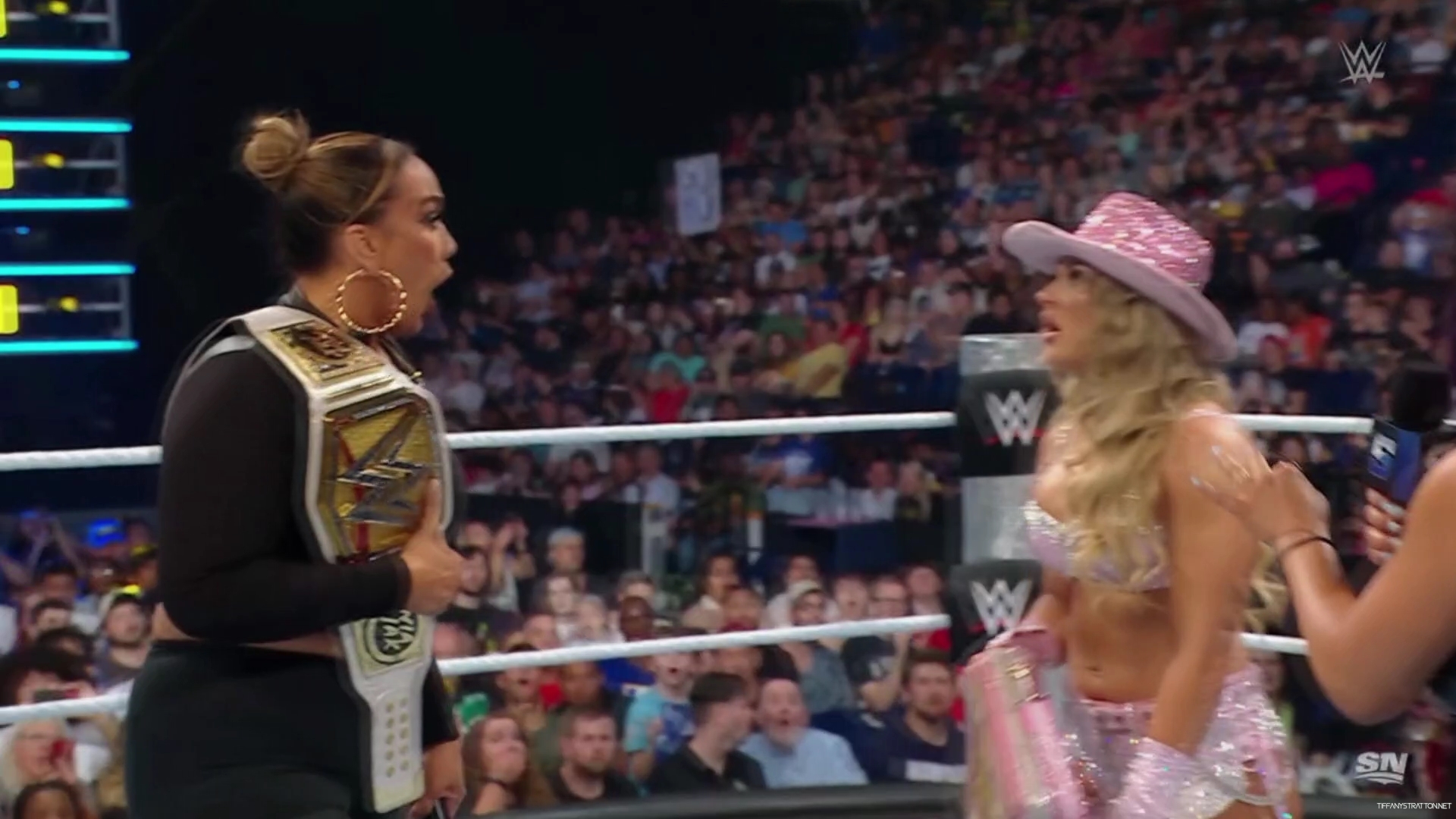 WWE_Friday_Night_SmackDown_2024_10_04_1080p_Sportnet360_h264-Star_mp41305.jpg