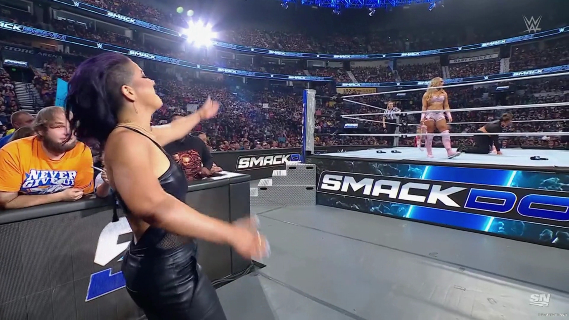 WWE_Friday_Night_SmackDown_2024_10_04_1080p_Sportnet360_h264-Star_mp41377.jpg