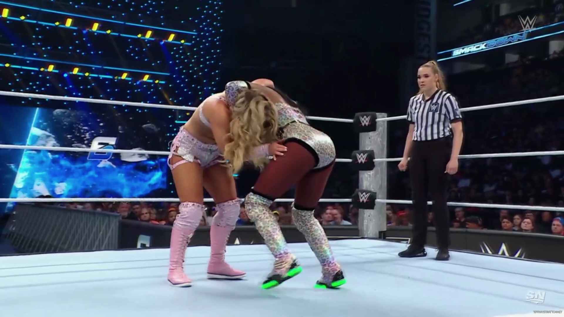 WWE_Friday_Night_SmackDown_2024_10_04_1080p_Sportnet360_h264-Star_mp41560.jpg