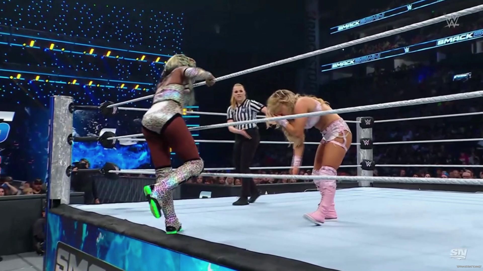 WWE_Friday_Night_SmackDown_2024_10_04_1080p_Sportnet360_h264-Star_mp41606.jpg