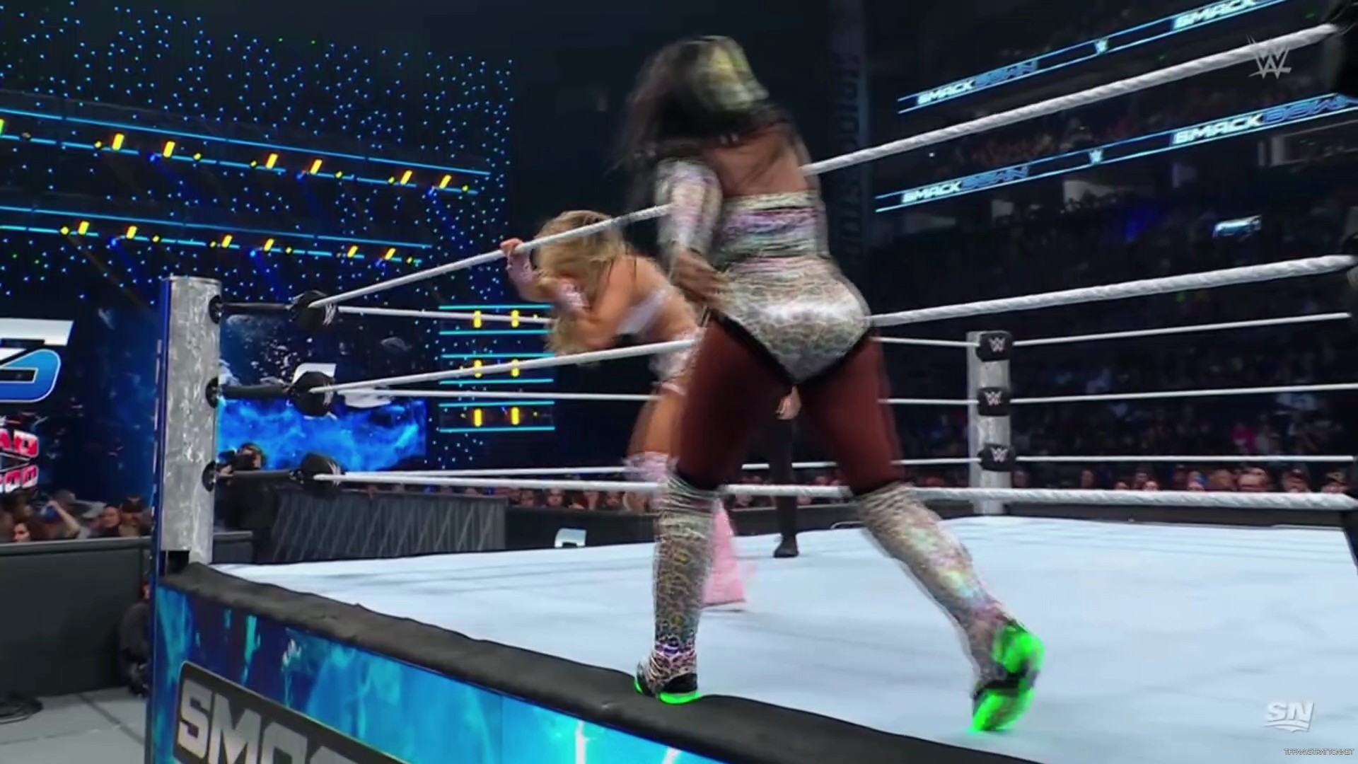 WWE_Friday_Night_SmackDown_2024_10_04_1080p_Sportnet360_h264-Star_mp41608.jpg