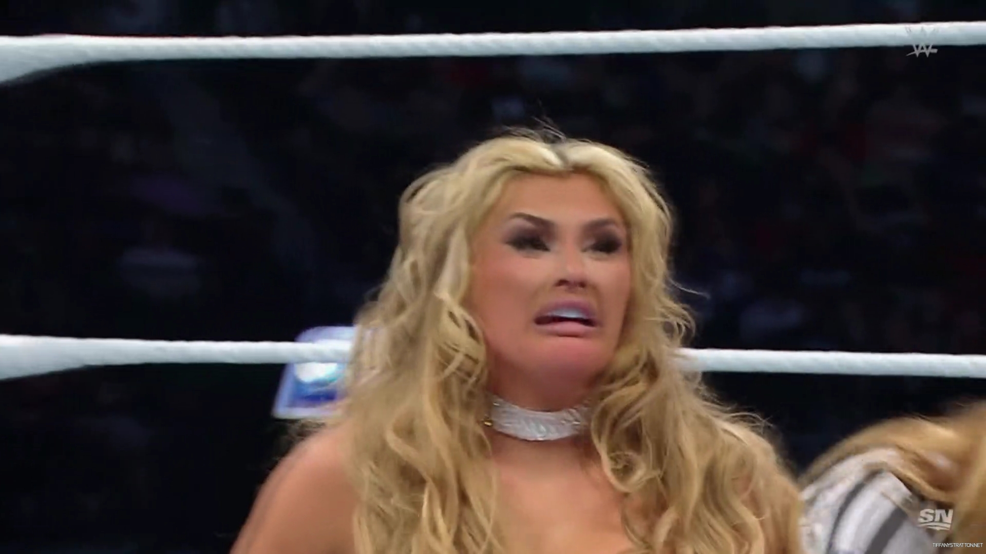 WWE_Friday_Night_SmackDown_2024_10_04_1080p_Sportnet360_h264-Star_mp41755.jpg