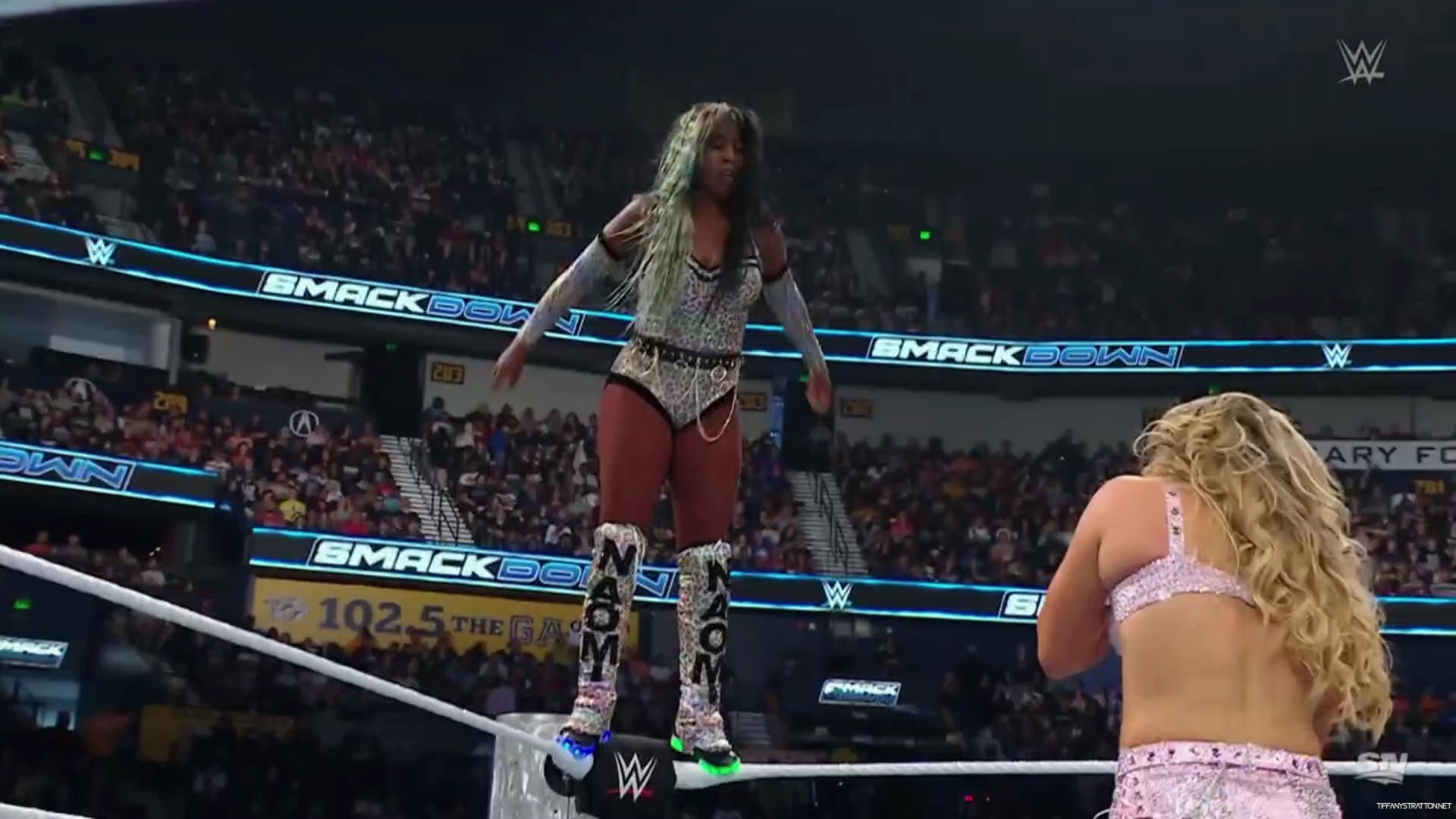 WWE_Friday_Night_SmackDown_2024_10_04_1080p_Sportnet360_h264-Star_mp41781.jpg