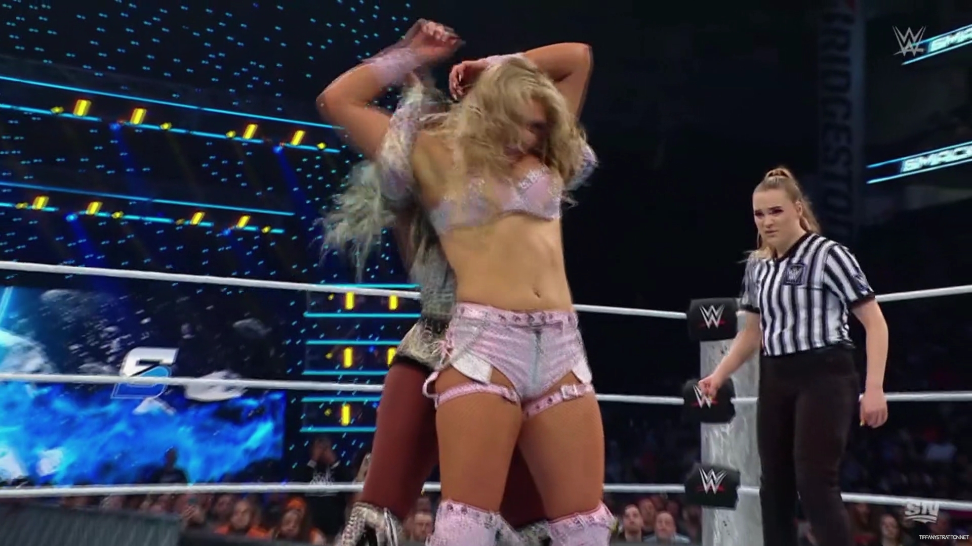 WWE_Friday_Night_SmackDown_2024_10_04_1080p_Sportnet360_h264-Star_mp41829.jpg