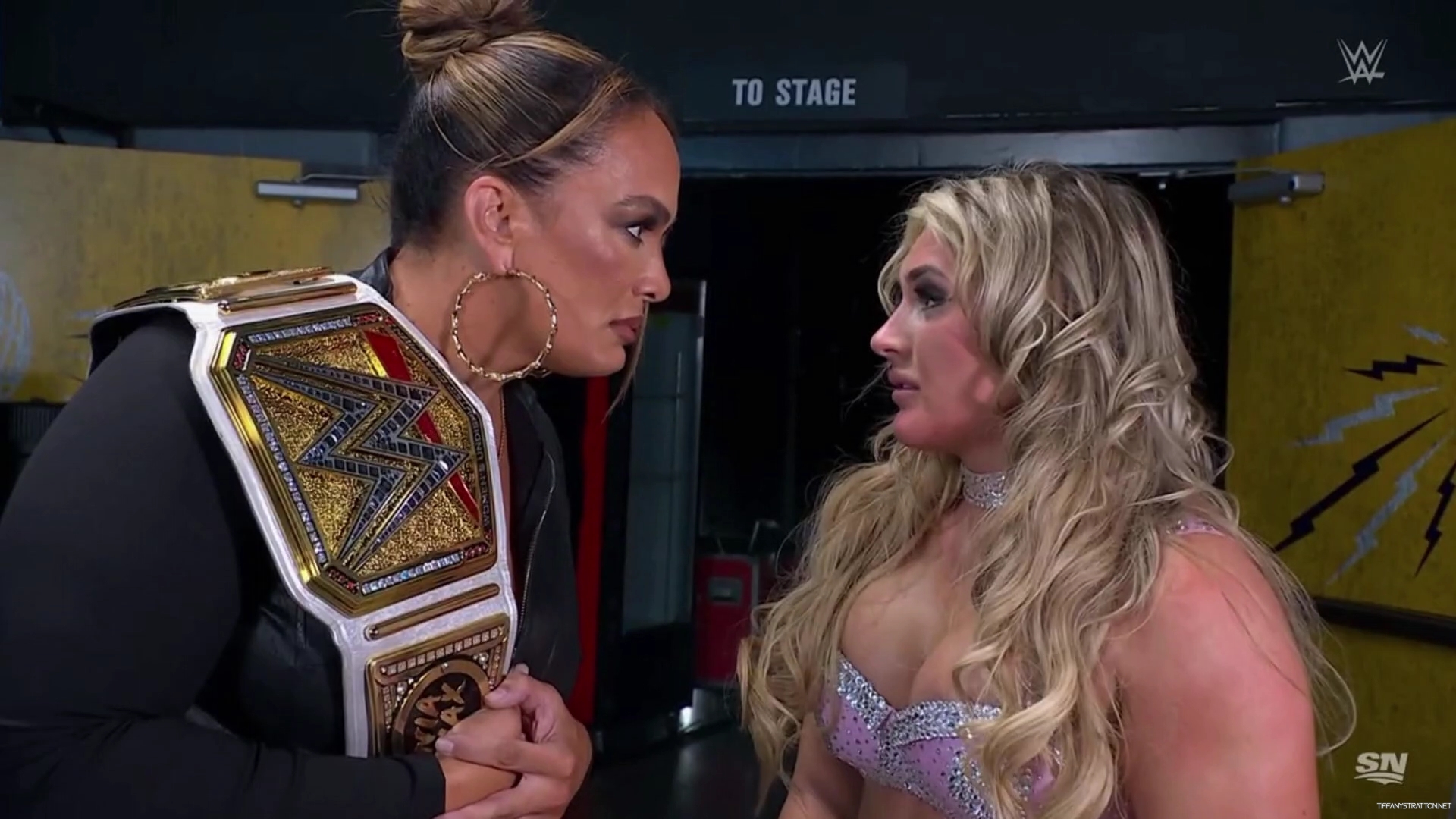 WWE_Friday_Night_SmackDown_2024_10_04_1080p_Sportnet360_h264-Star_mp41931.jpg