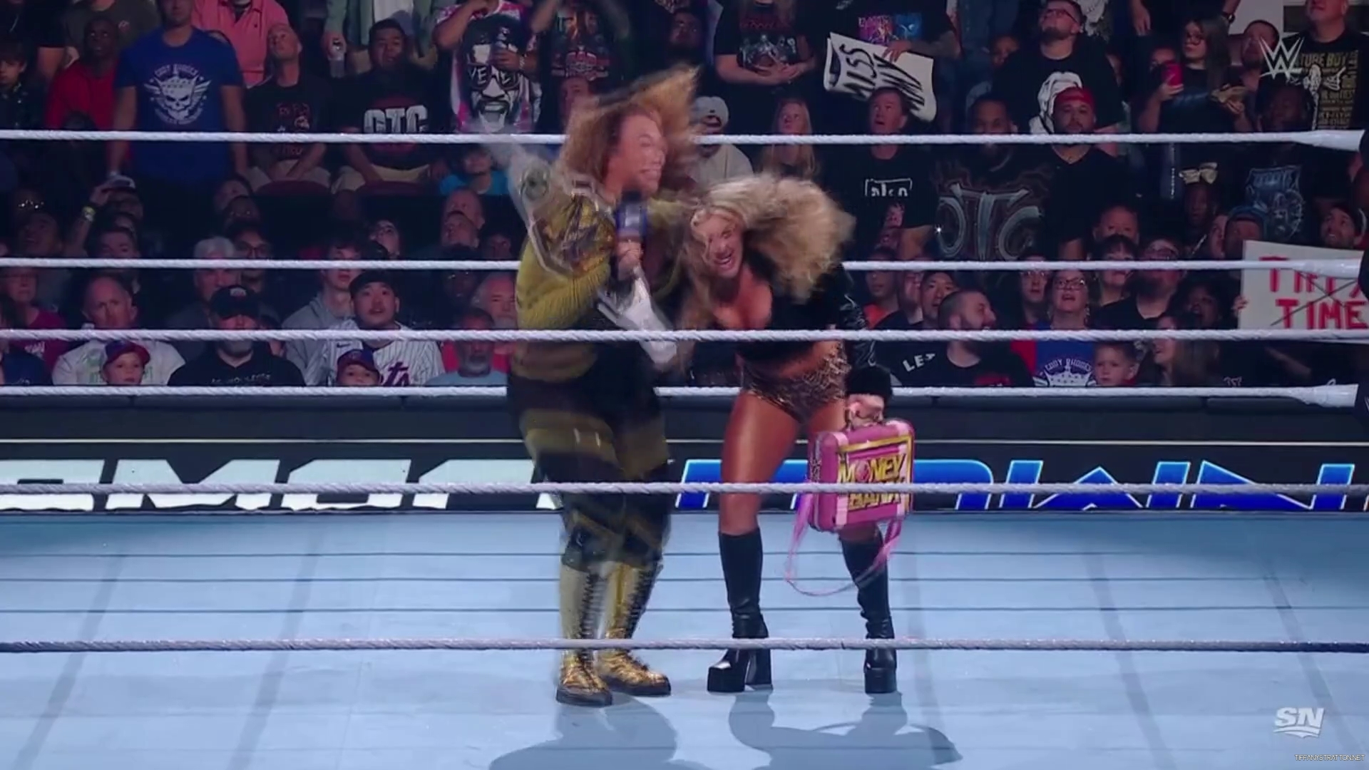 WWE_Friday_Night_SmackDown_2024_10_11_1080p_Sportnet360_h264-Star_mp42291.jpg