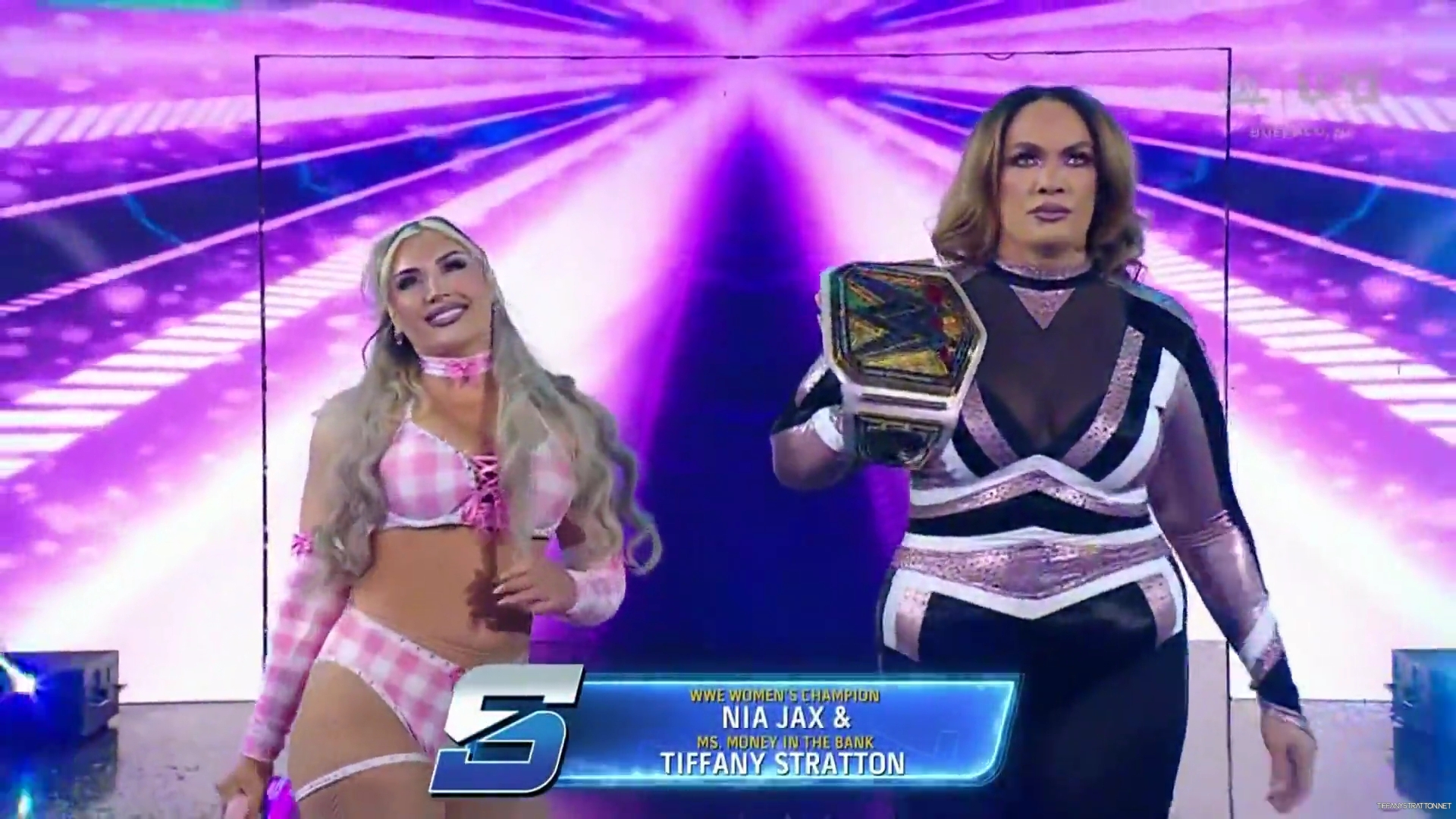 WWE_Friday_Night_SmackDown_2024_11_08_1080p_HDTV_x264-NWCHD_mp40082.jpg