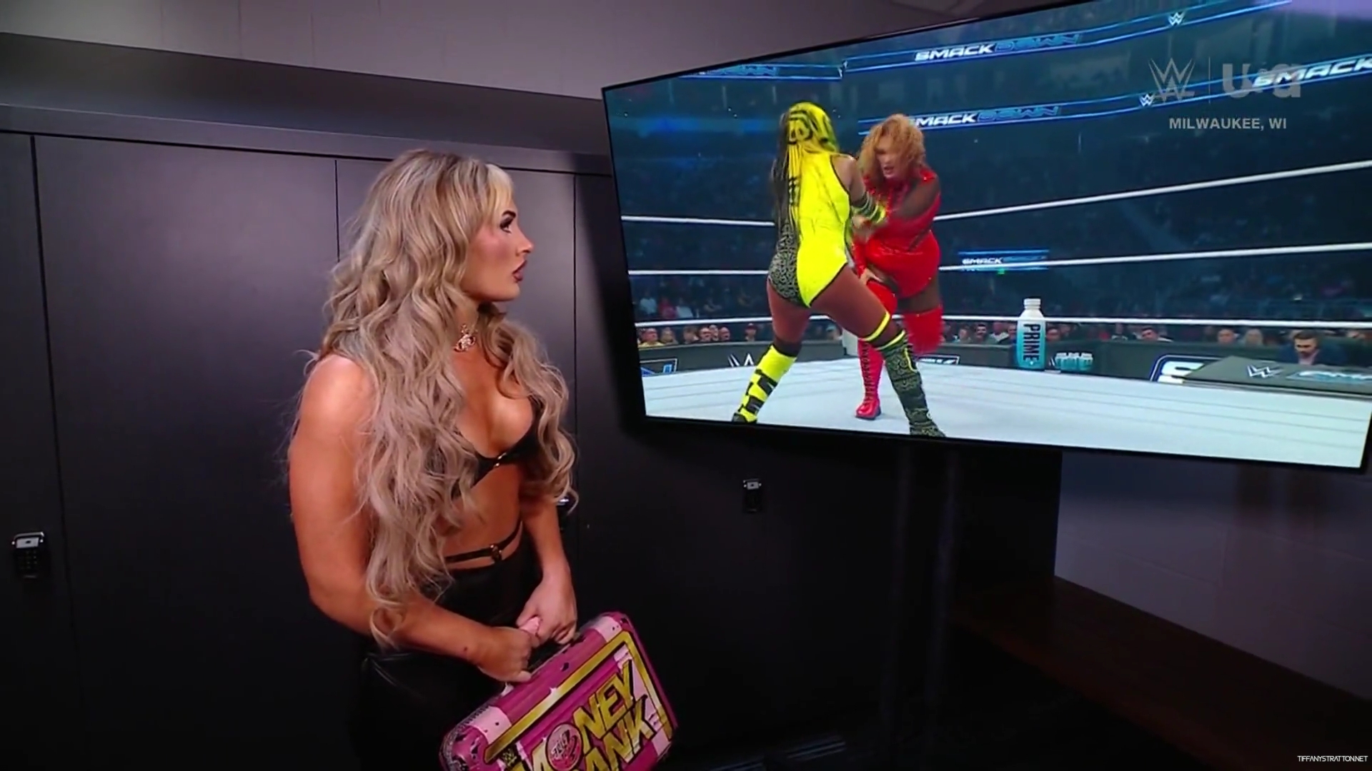 WWE_Friday_Night_SmackDown_2024_11_15_1080p_HDTV_x264-NWCHD_mp40493.jpg