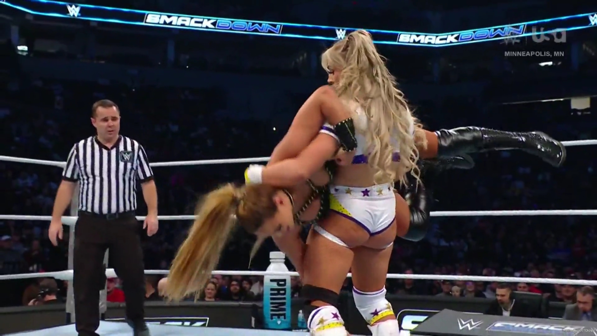 WWE_Friday_Night_SmackDown_2024_12_06_1080p_HDTV_x264-NWCHD_mp41386.jpg