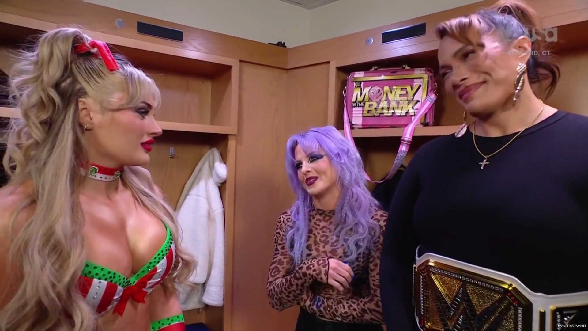 WWE_Friday_Night_SmackDown_2024_12_13_1080p_HDTV_x264-NWCHD_mp41691.jpg