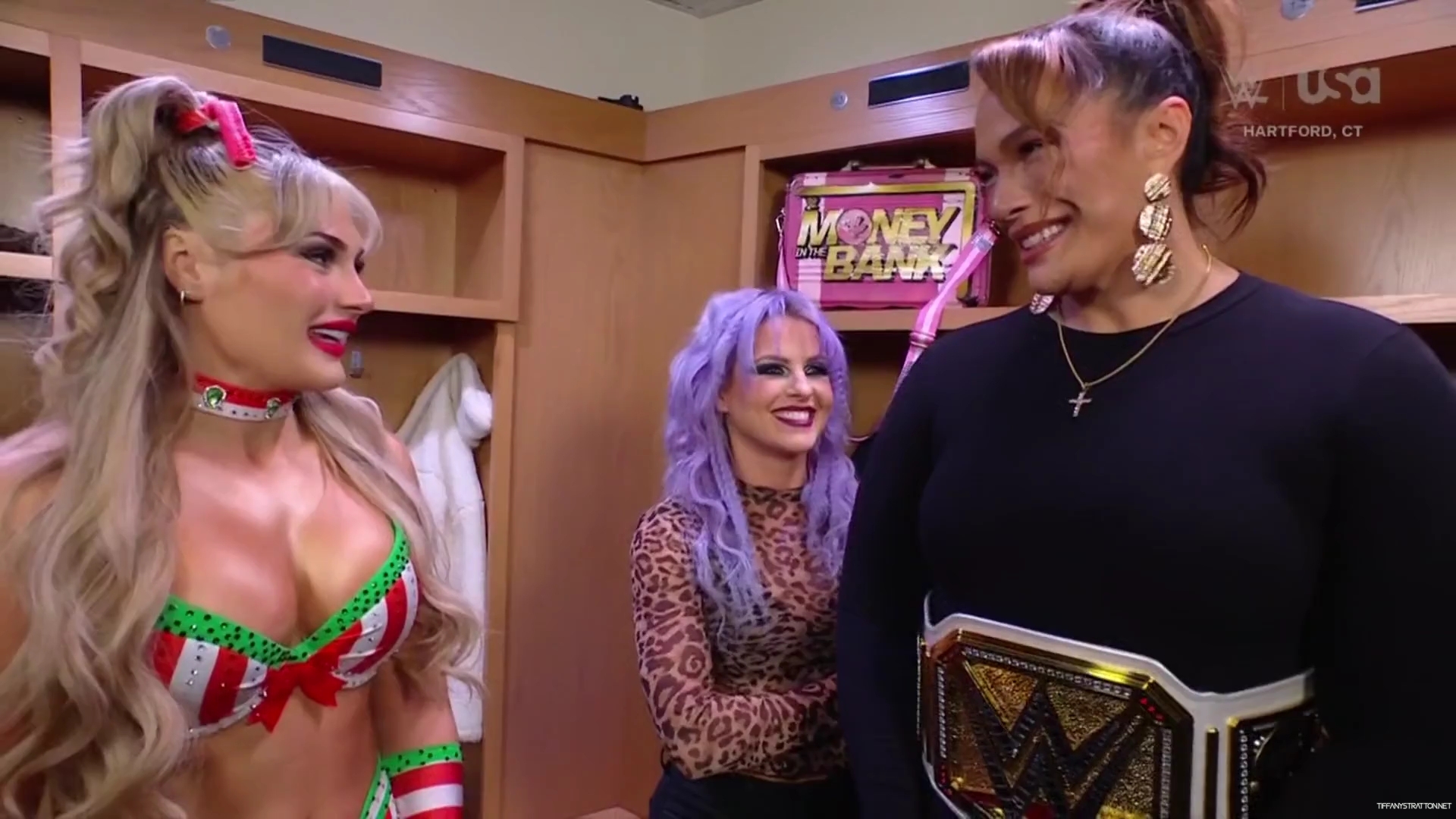 WWE_Friday_Night_SmackDown_2024_12_13_1080p_HDTV_x264-NWCHD_mp41695.jpg