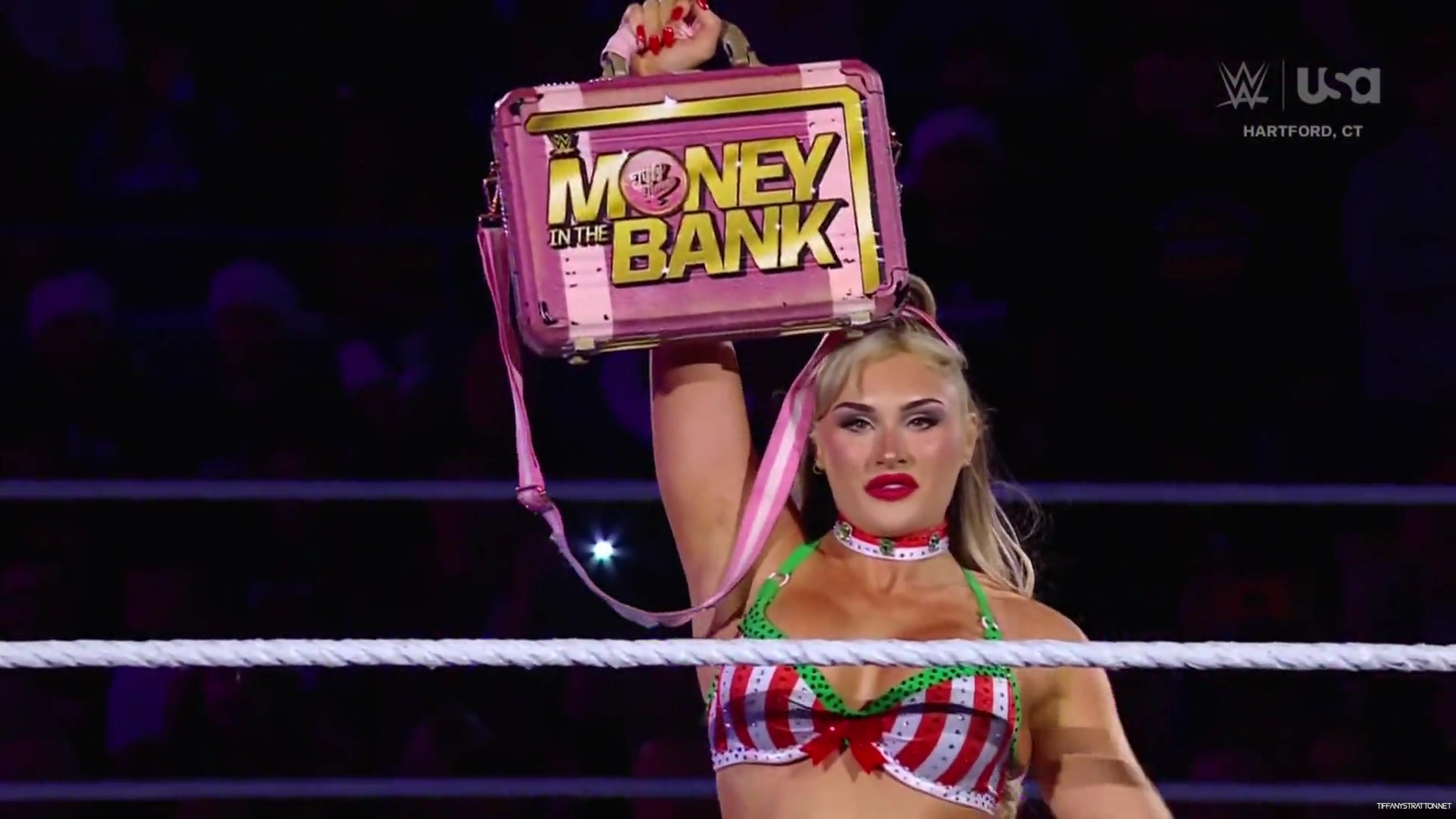 WWE_Friday_Night_SmackDown_2024_12_13_1080p_HDTV_x264-NWCHD_mp41765.jpg