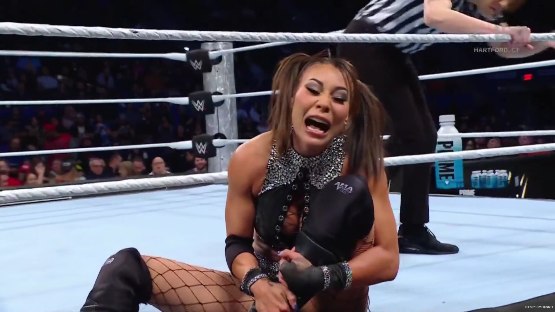 WWE_Friday_Night_SmackDown_2024_12_13_1080p_HDTV_x264-NWCHD_mp42176.jpg