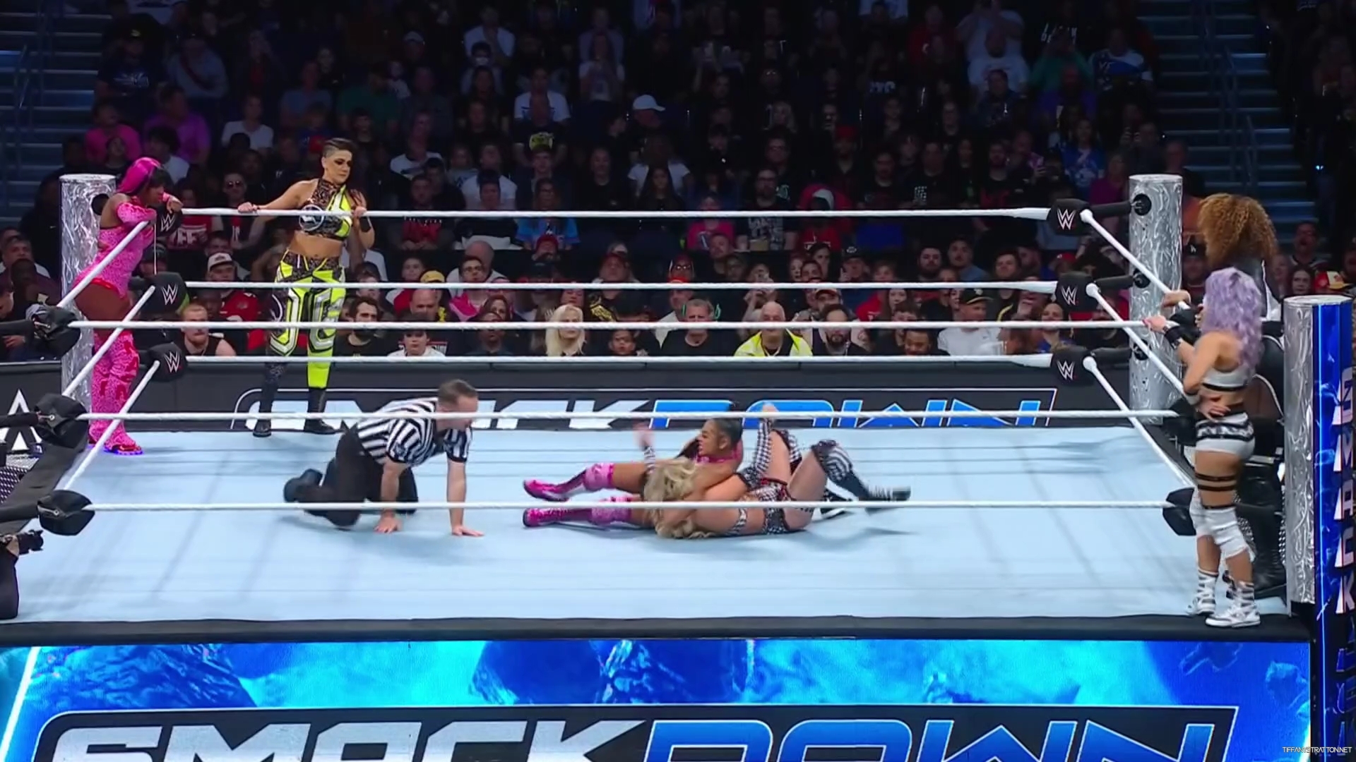 WWE_Friday_Night_SmackDown_2024_12_27_1080p_HDTV_h264-Star_mp43013.jpg