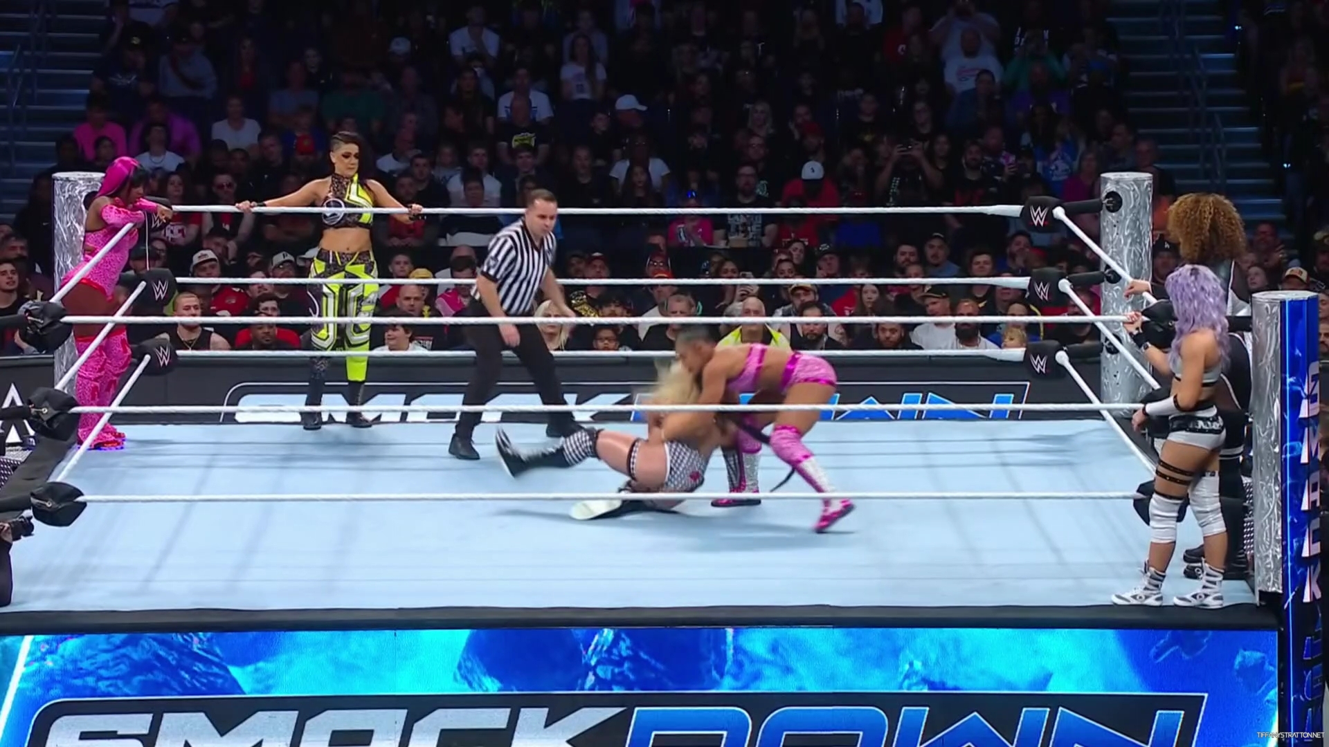 WWE_Friday_Night_SmackDown_2024_12_27_1080p_HDTV_h264-Star_mp43027.jpg