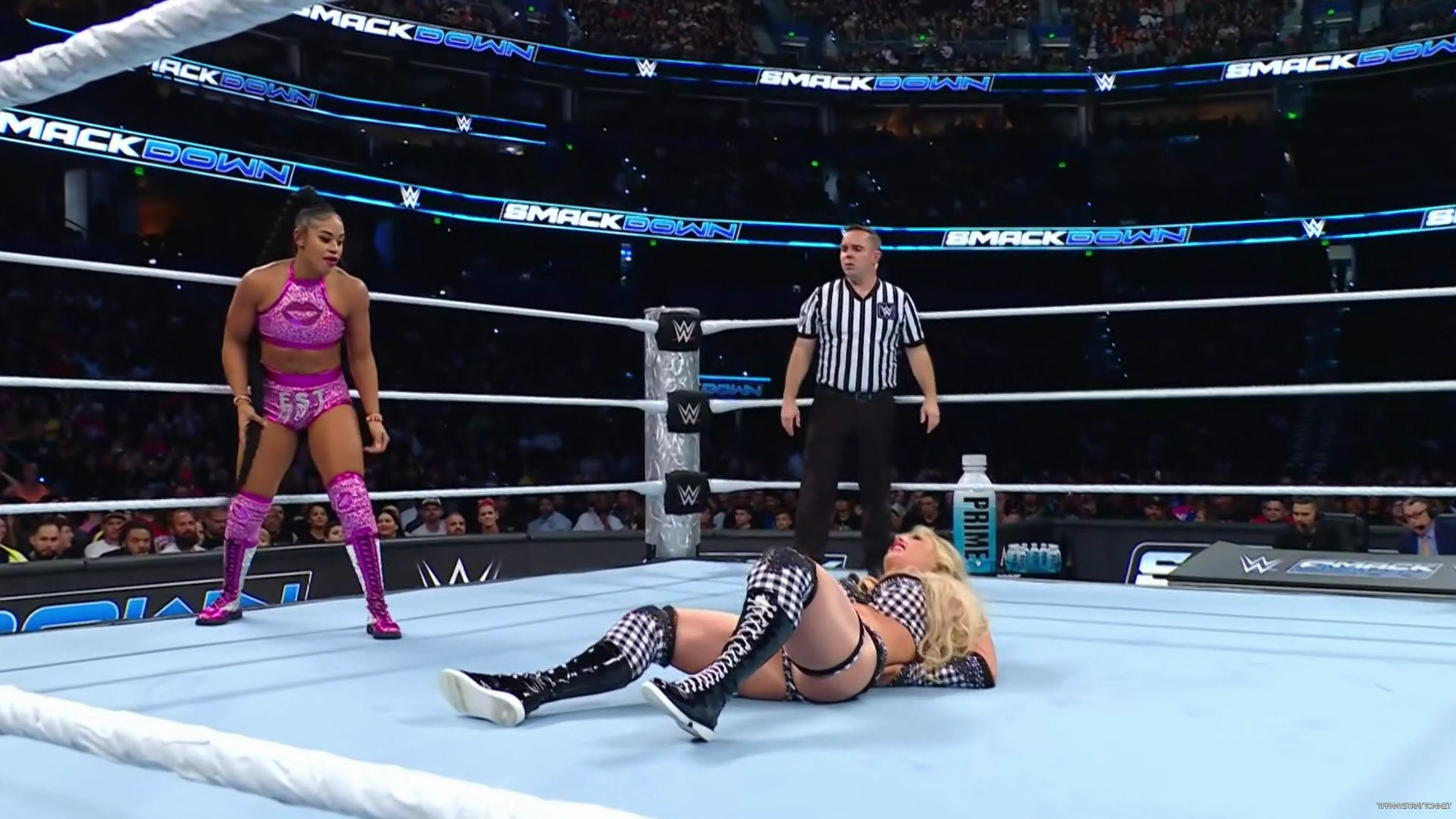 WWE_Friday_Night_SmackDown_2024_12_27_1080p_HDTV_h264-Star_mp43044.jpg