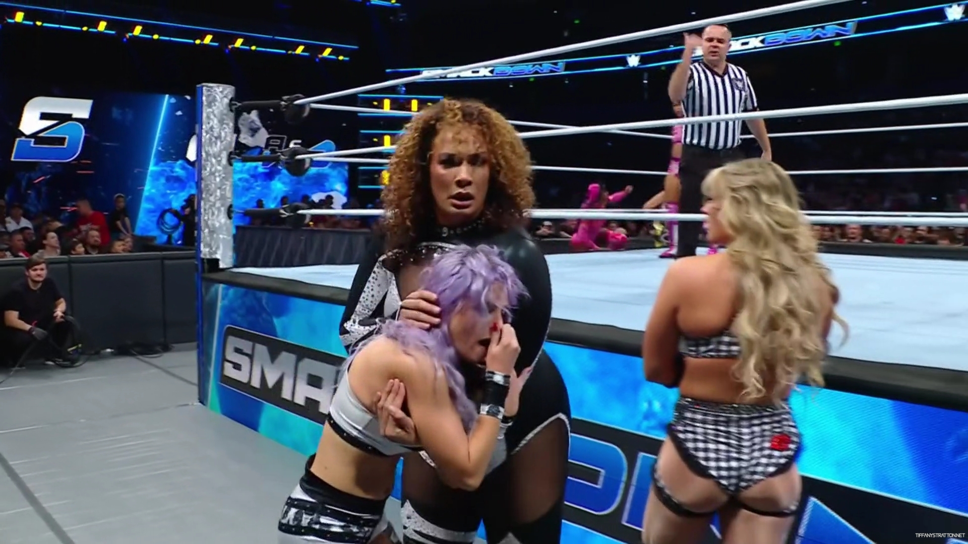 WWE_Friday_Night_SmackDown_2024_12_27_1080p_HDTV_h264-Star_mp43083.jpg