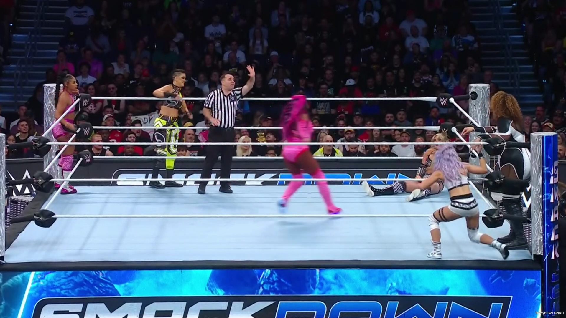 WWE_Friday_Night_SmackDown_2024_12_27_1080p_HDTV_h264-Star_mp43133.jpg