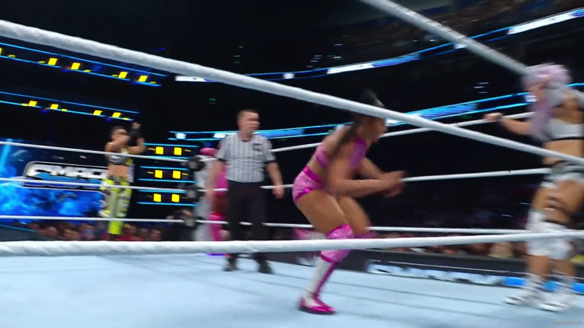 WWE_Friday_Night_SmackDown_2024_12_27_1080p_HDTV_h264-Star_mp43399.jpg