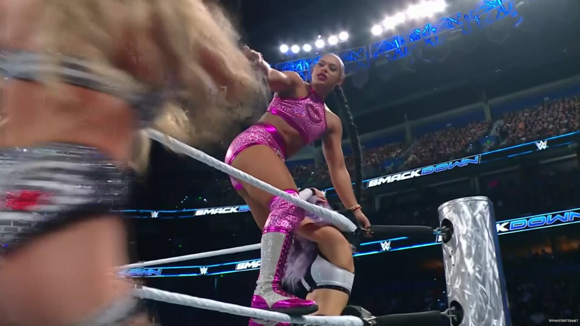 WWE_Friday_Night_SmackDown_2024_12_27_1080p_HDTV_h264-Star_mp43408.jpg