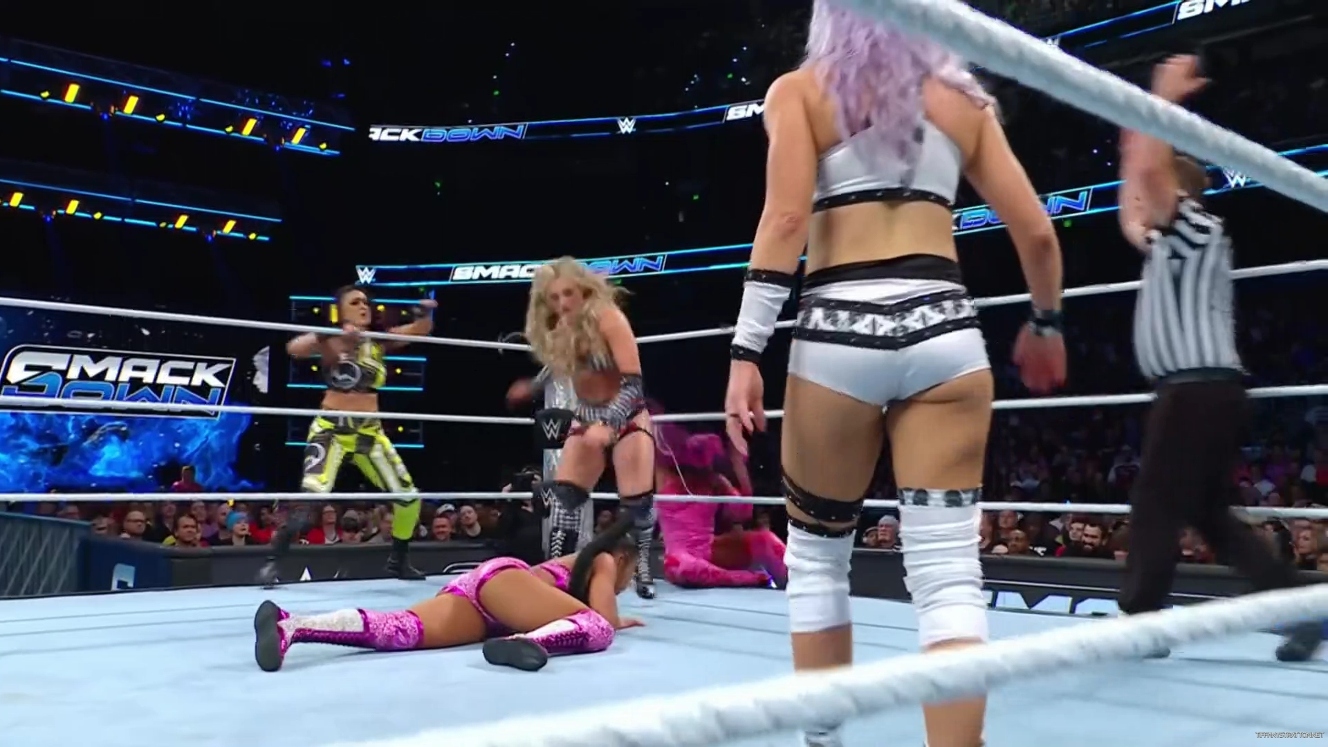 WWE_Friday_Night_SmackDown_2024_12_27_1080p_HDTV_h264-Star_mp43459.jpg