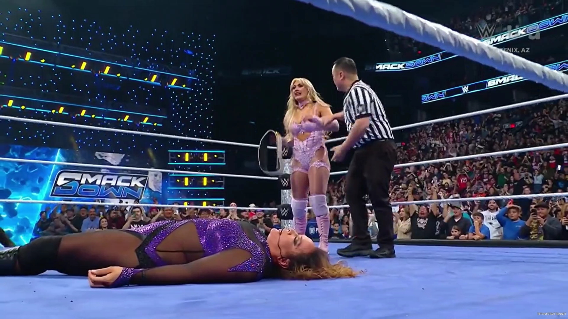 WWE_Friday_Night_SmackDown_2025_01_03_1080p_USANETWORK_h264-Star_mp40158.jpg