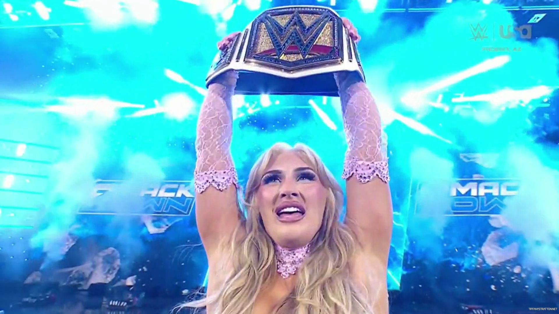 WWE_Friday_Night_SmackDown_2025_01_03_1080p_USANETWORK_h264-Star_mp40224.jpg