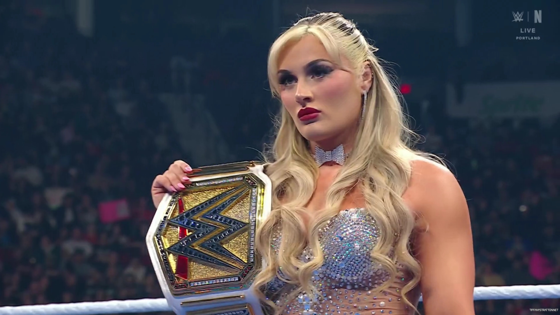 WWE_Friday_Night_SmackDown_2025_01_10_1080p_NETFLiX_h264-Star_mp40267.jpg