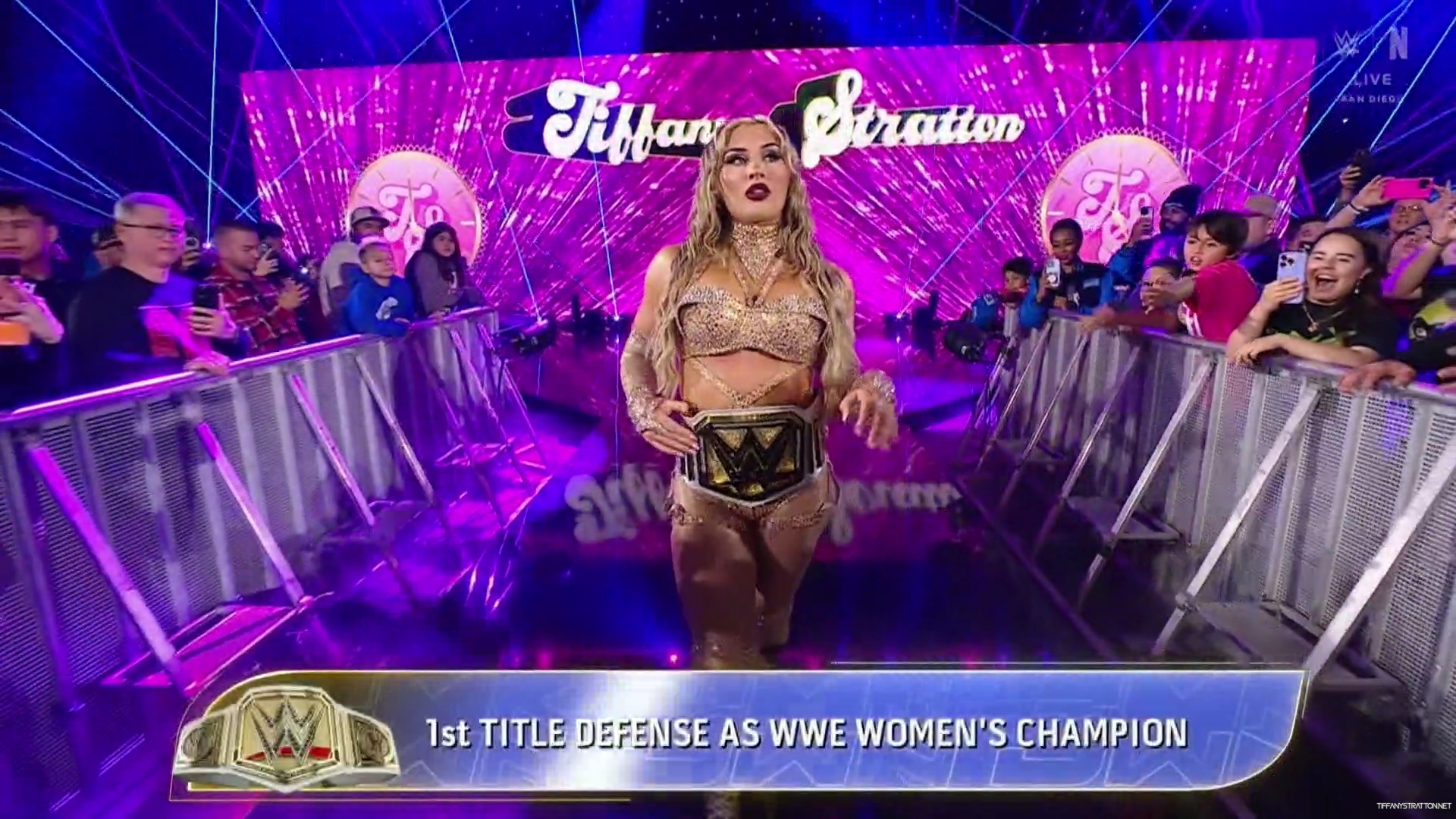 WWE_Friday_Night_SmackDown_2025_01_17_1080p_NETFLiX_h264-Star_mp40131.jpg