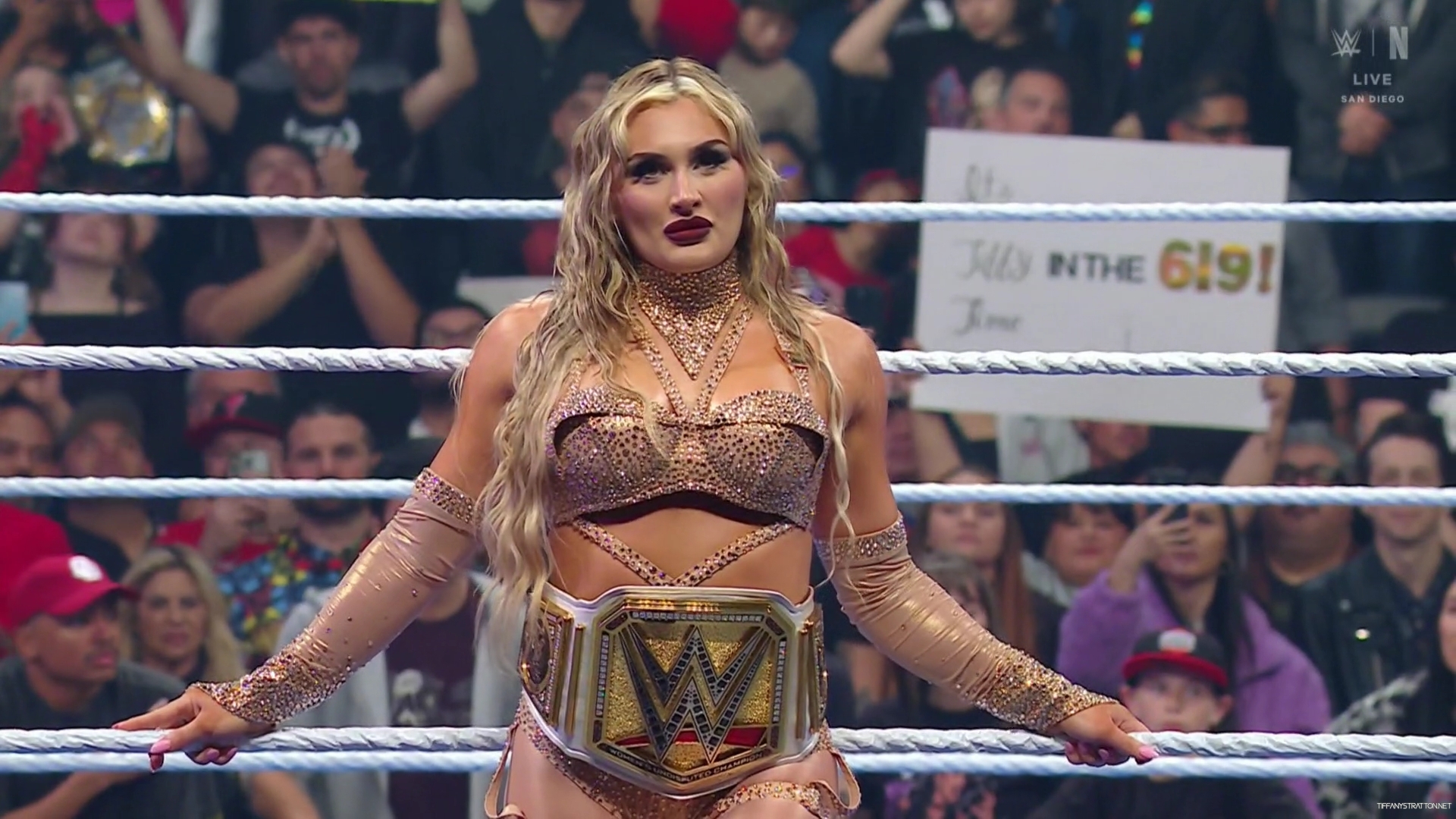 WWE_Friday_Night_SmackDown_2025_01_17_1080p_NETFLiX_h264-Star_mp40167.jpg