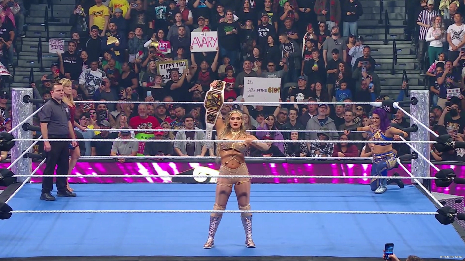 WWE_Friday_Night_SmackDown_2025_01_17_1080p_NETFLiX_h264-Star_mp40181.jpg