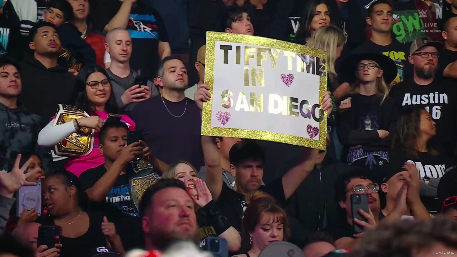 WWE_Friday_Night_SmackDown_2025_01_17_1080p_NETFLiX_h264-Star_mp40188.jpg
